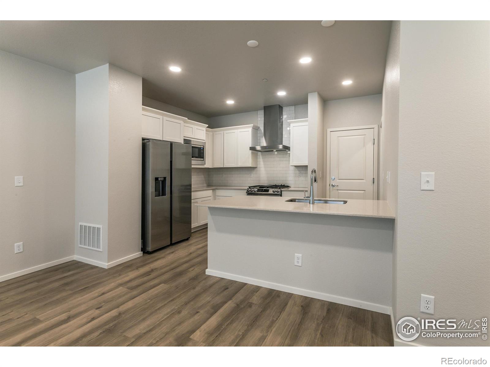 MLS Image #10 for 2968  barnstormer street,fort collins, Colorado