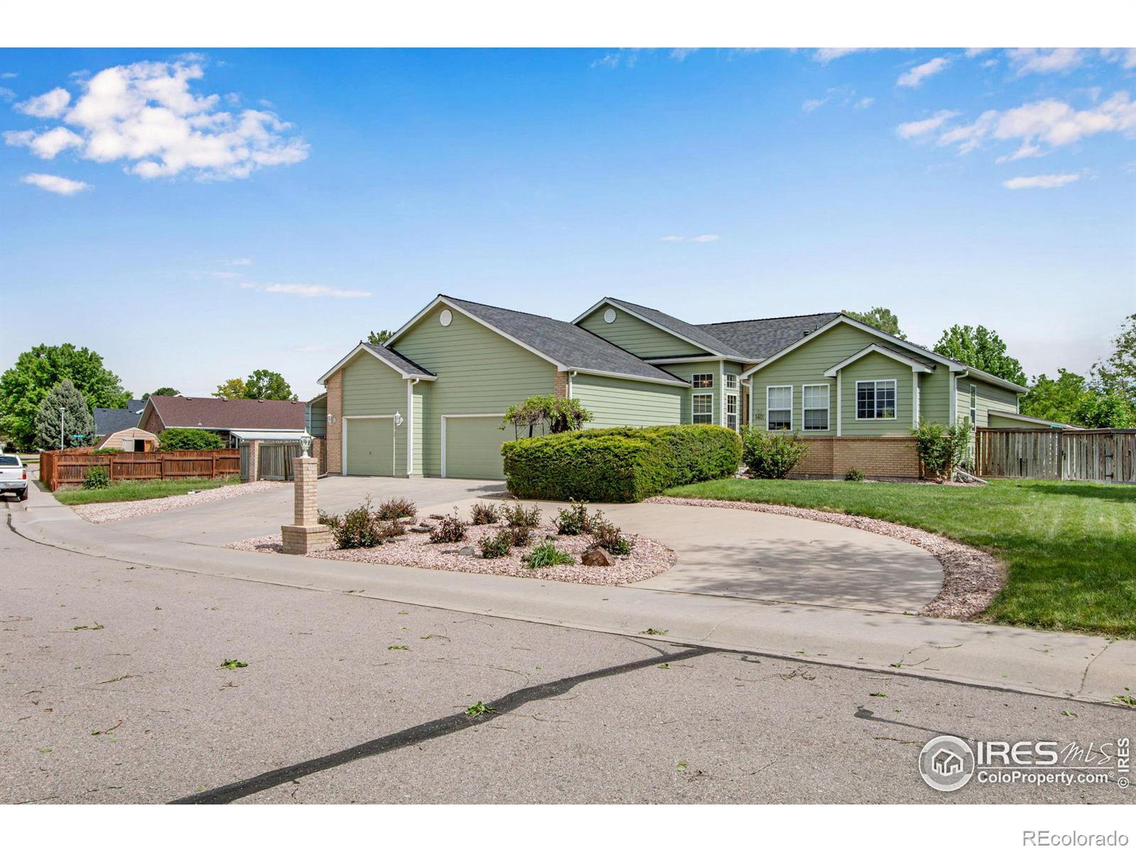 MLS Image #2 for 1401  redwood court,windsor, Colorado