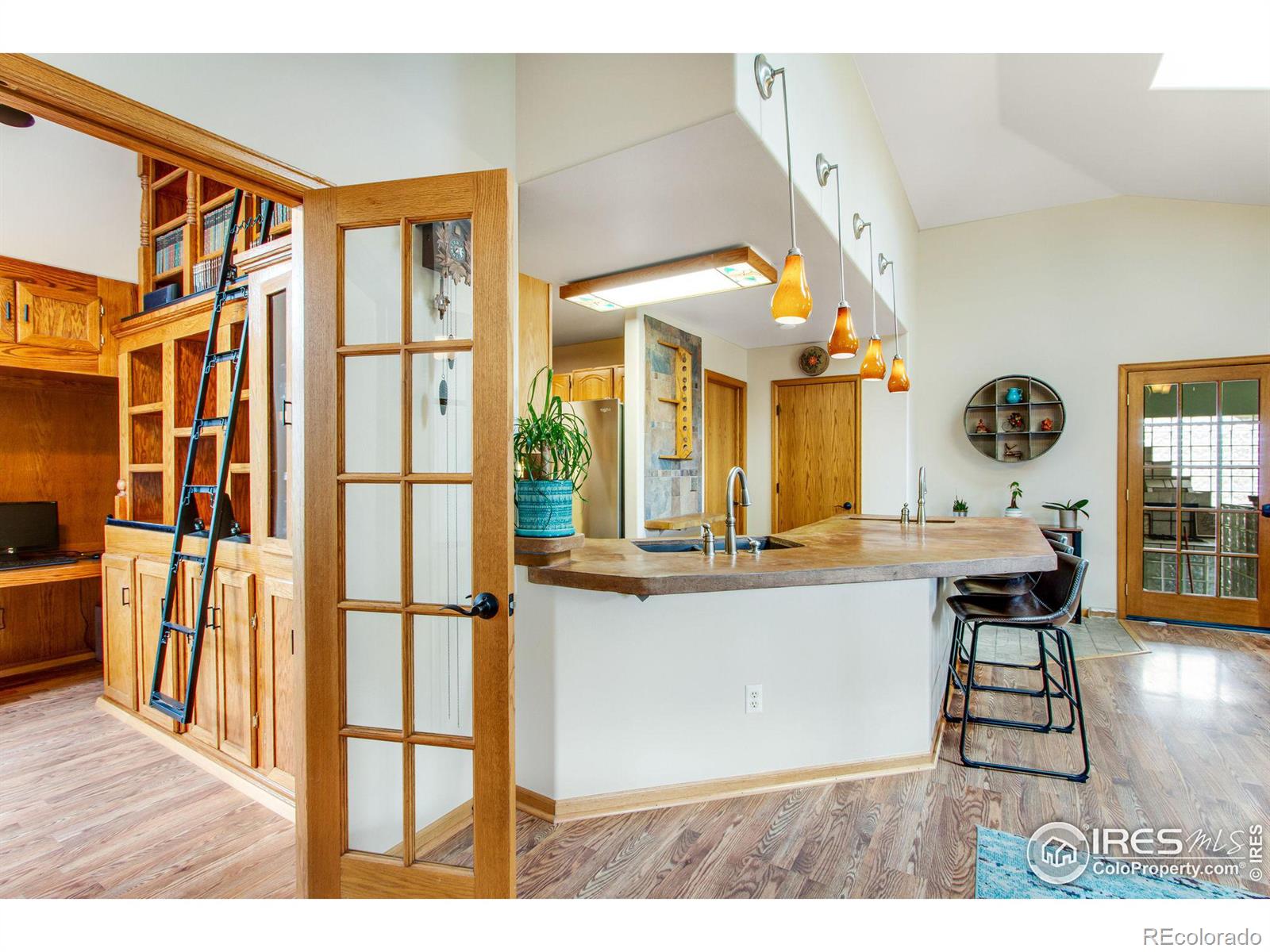 MLS Image #8 for 1401  redwood court,windsor, Colorado