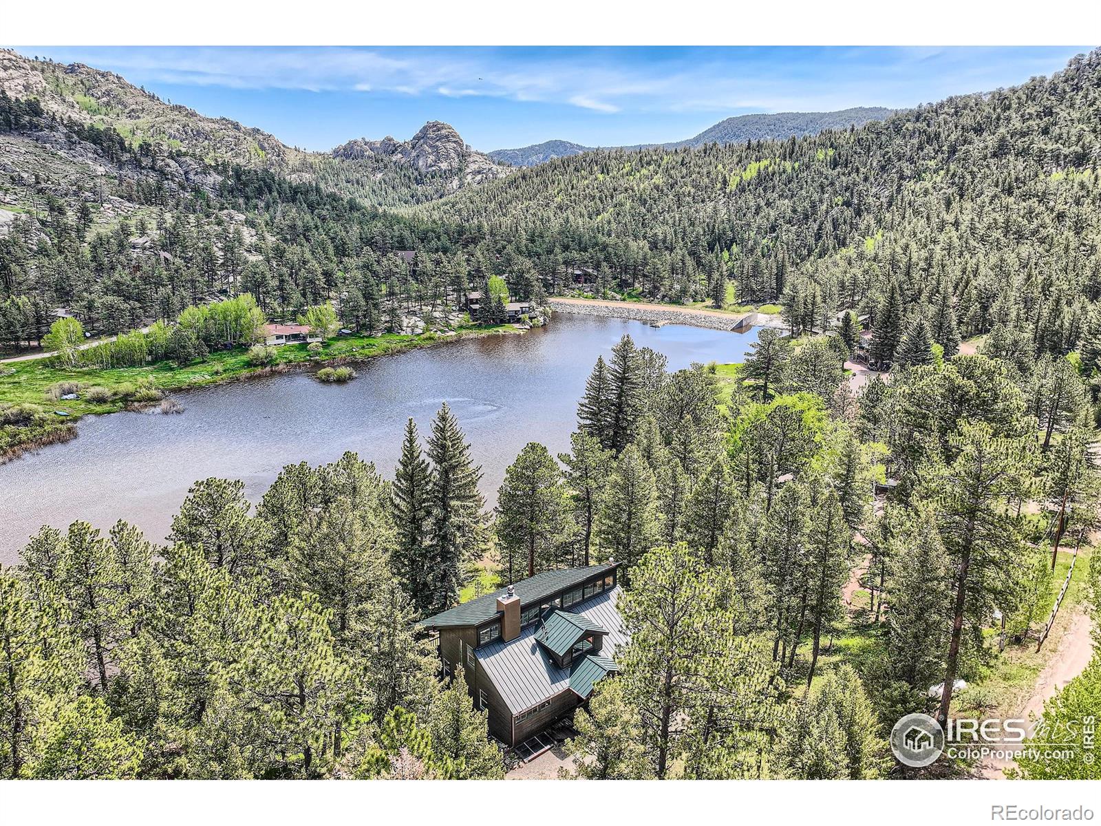 CMA Image for 21  Meadow Lake Drive,Lyons, Colorado