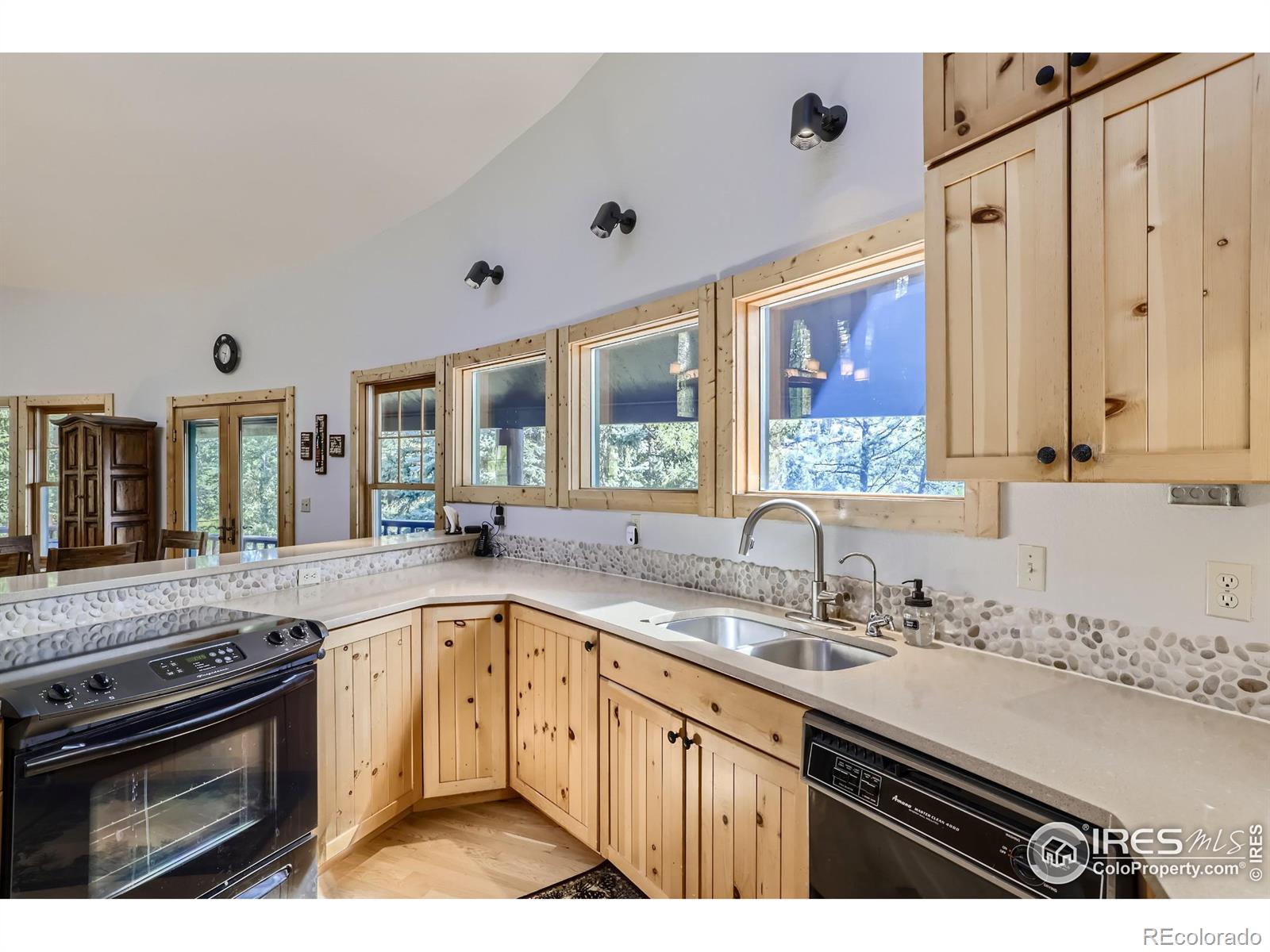 MLS Image #8 for 21  meadow lake drive,lyons, Colorado