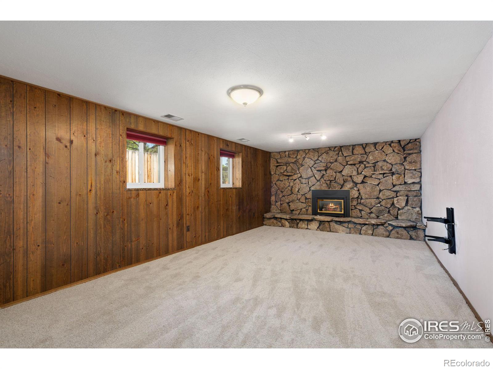 MLS Image #18 for 2445  kittredge drive,loveland, Colorado