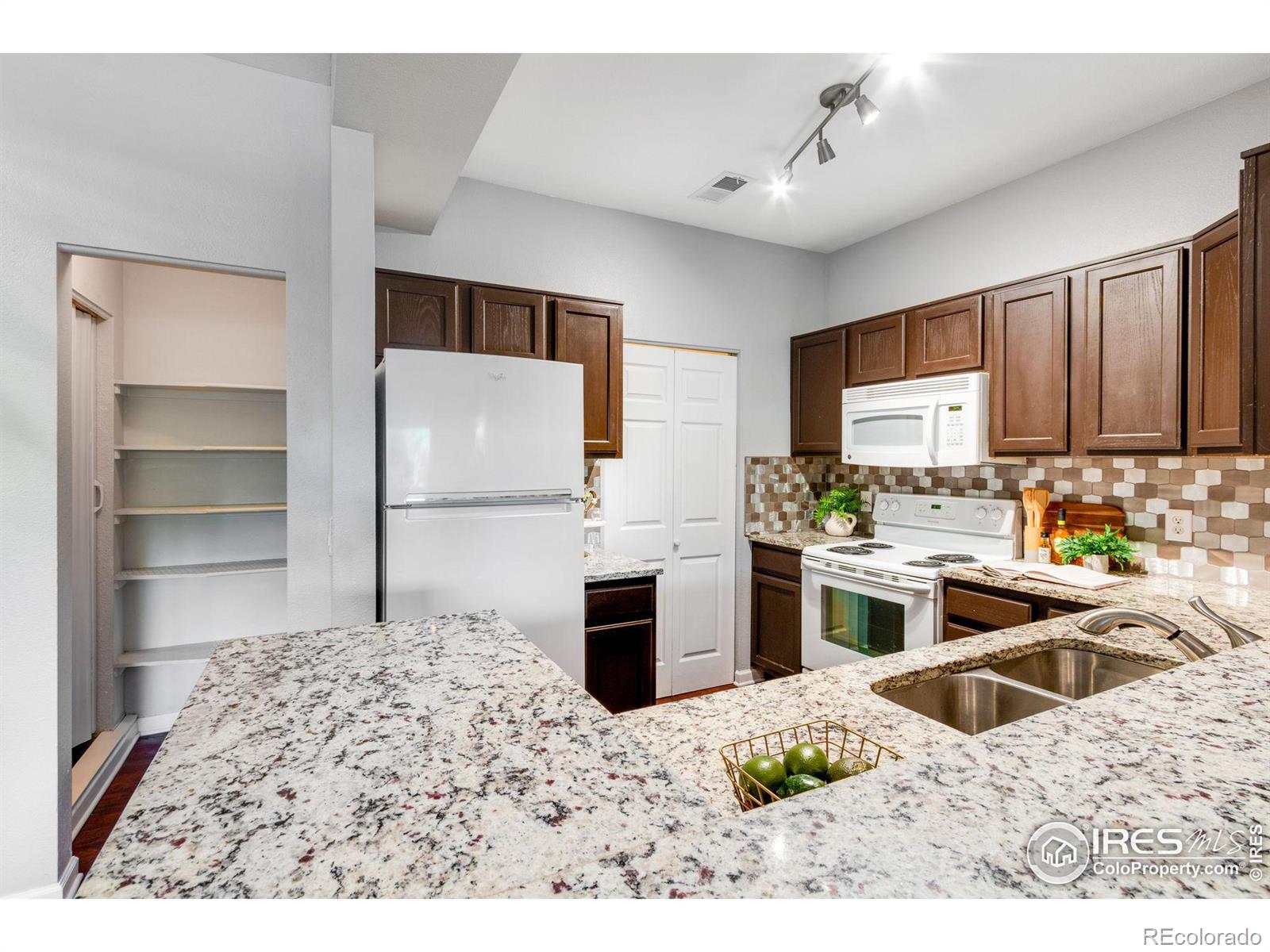 MLS Image #14 for 4545  wheaton drive,fort collins, Colorado