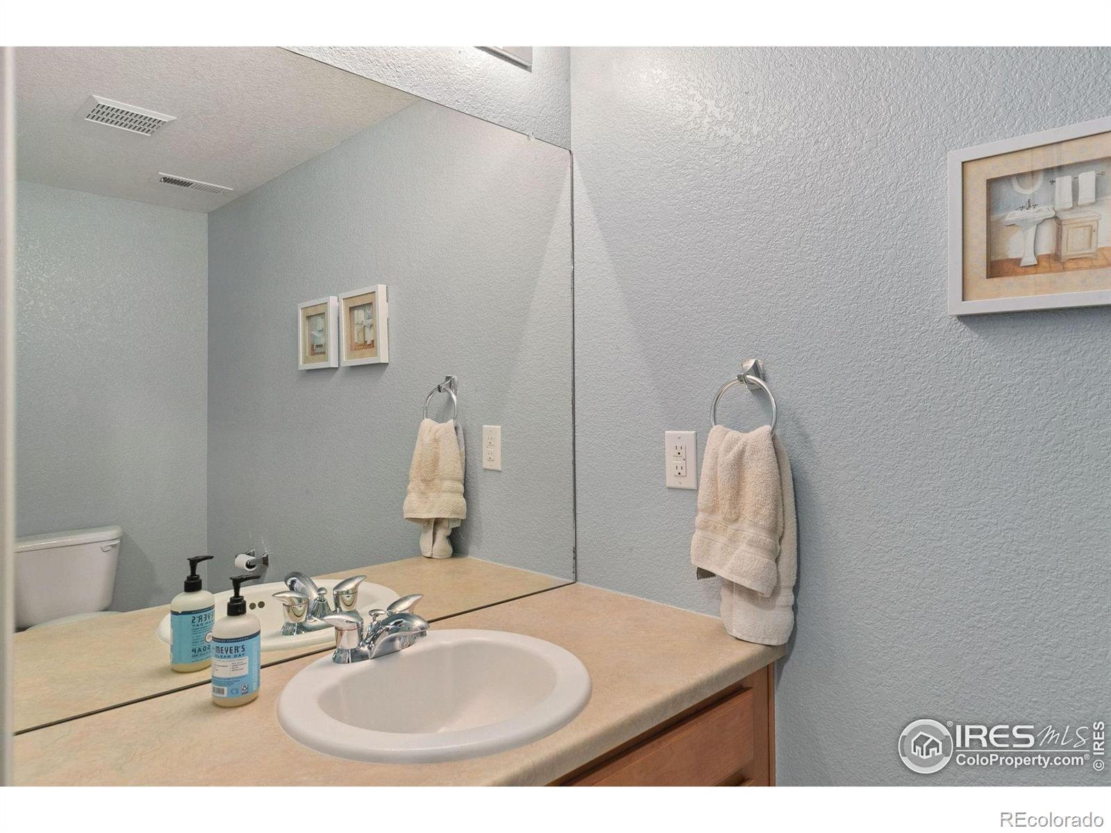 MLS Image #11 for 12912  grant circle,thornton, Colorado
