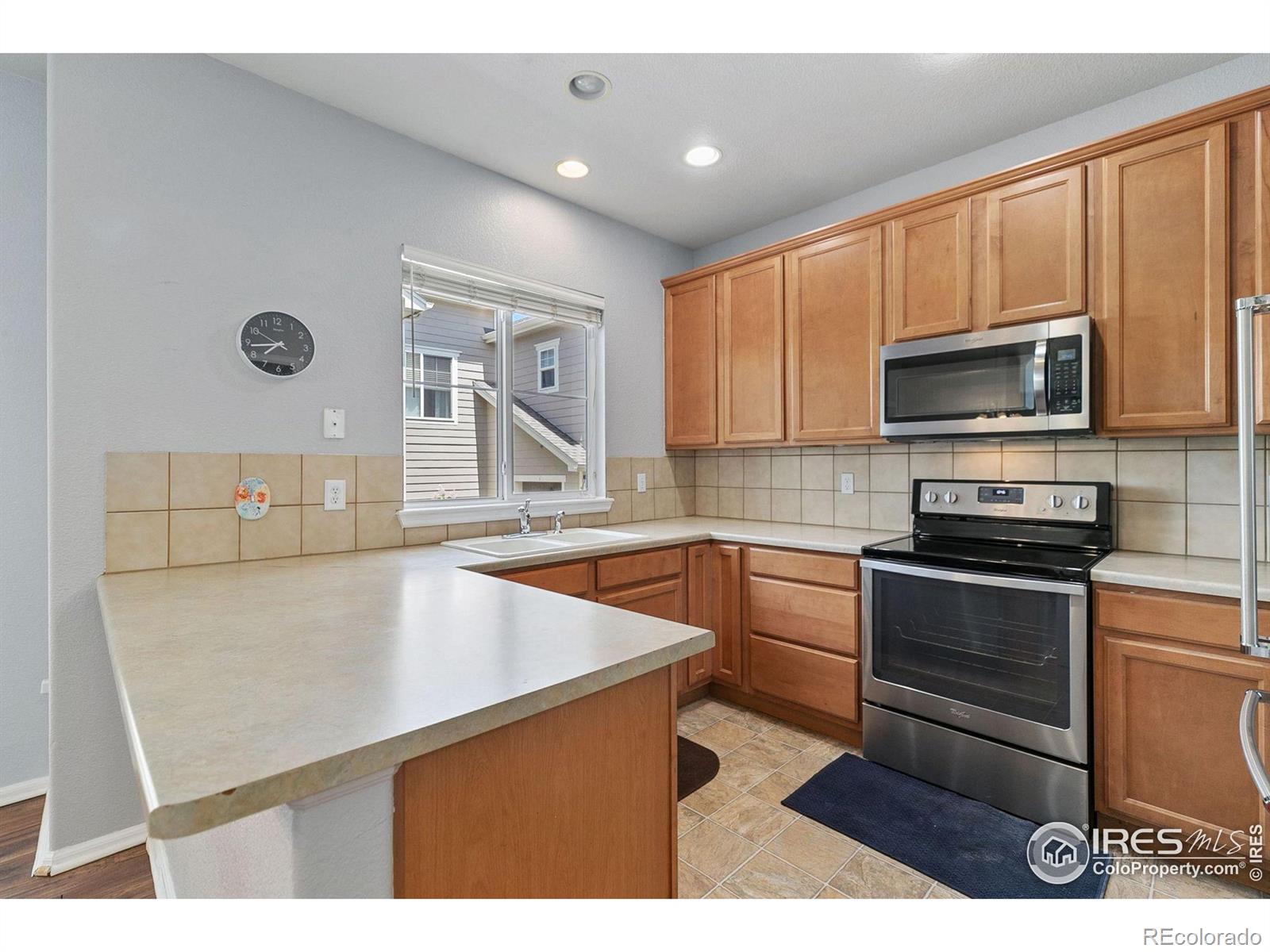 MLS Image #9 for 12912  grant circle,thornton, Colorado