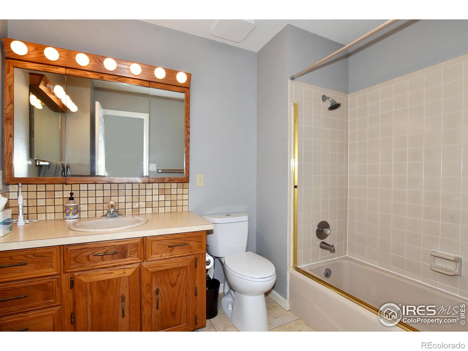 MLS Image #13 for 1041  parkview drive,fort collins, Colorado