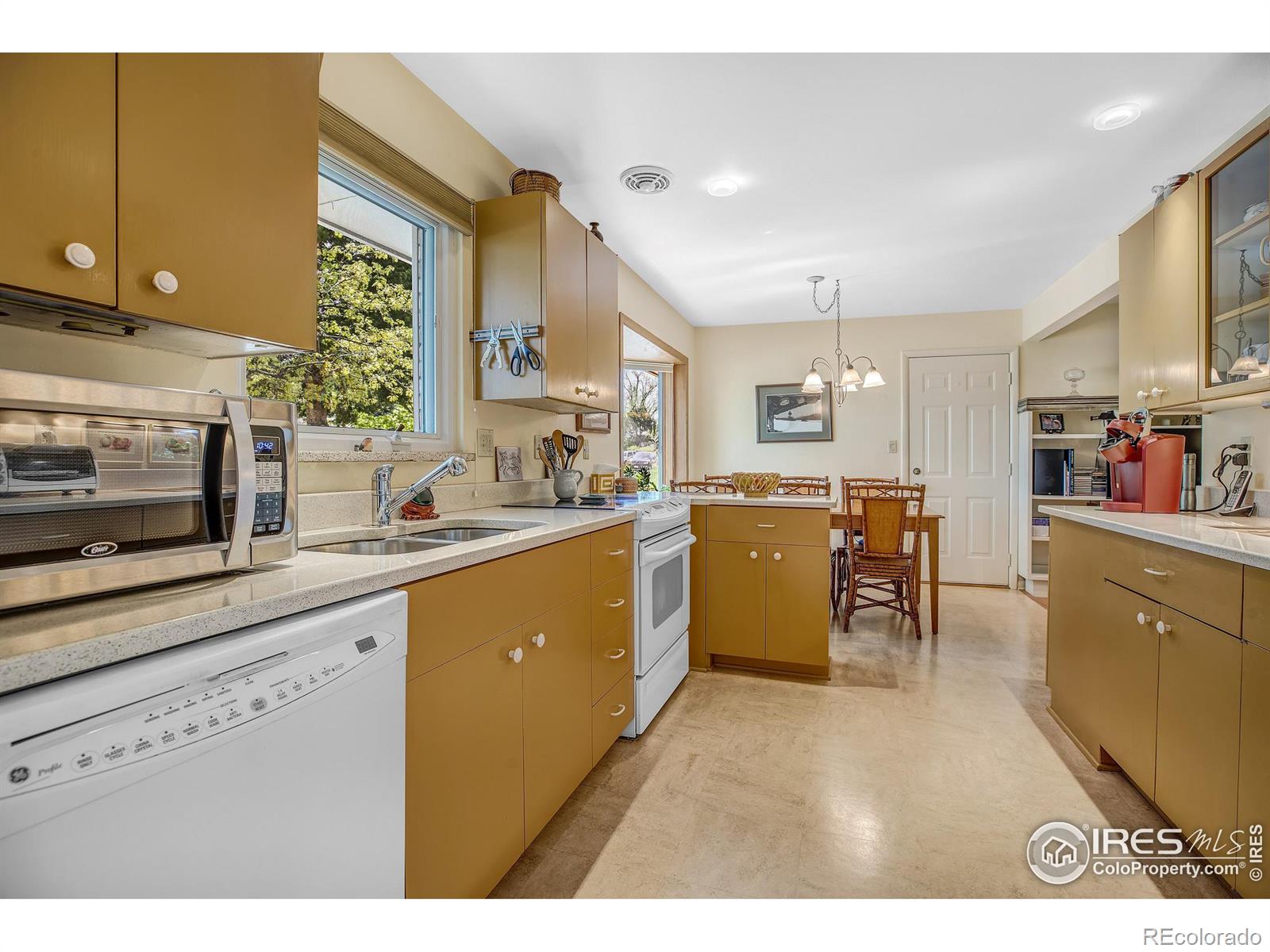 MLS Image #5 for 345 s 36th street,boulder, Colorado