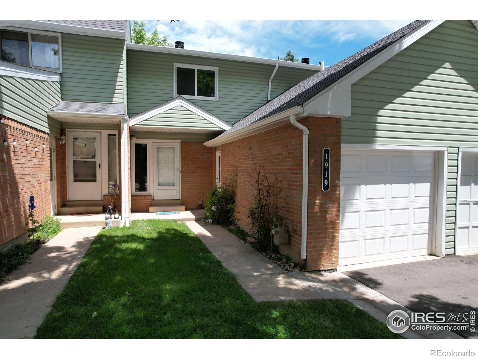 MLS Image #0 for 1919  lydia drive,lafayette, Colorado