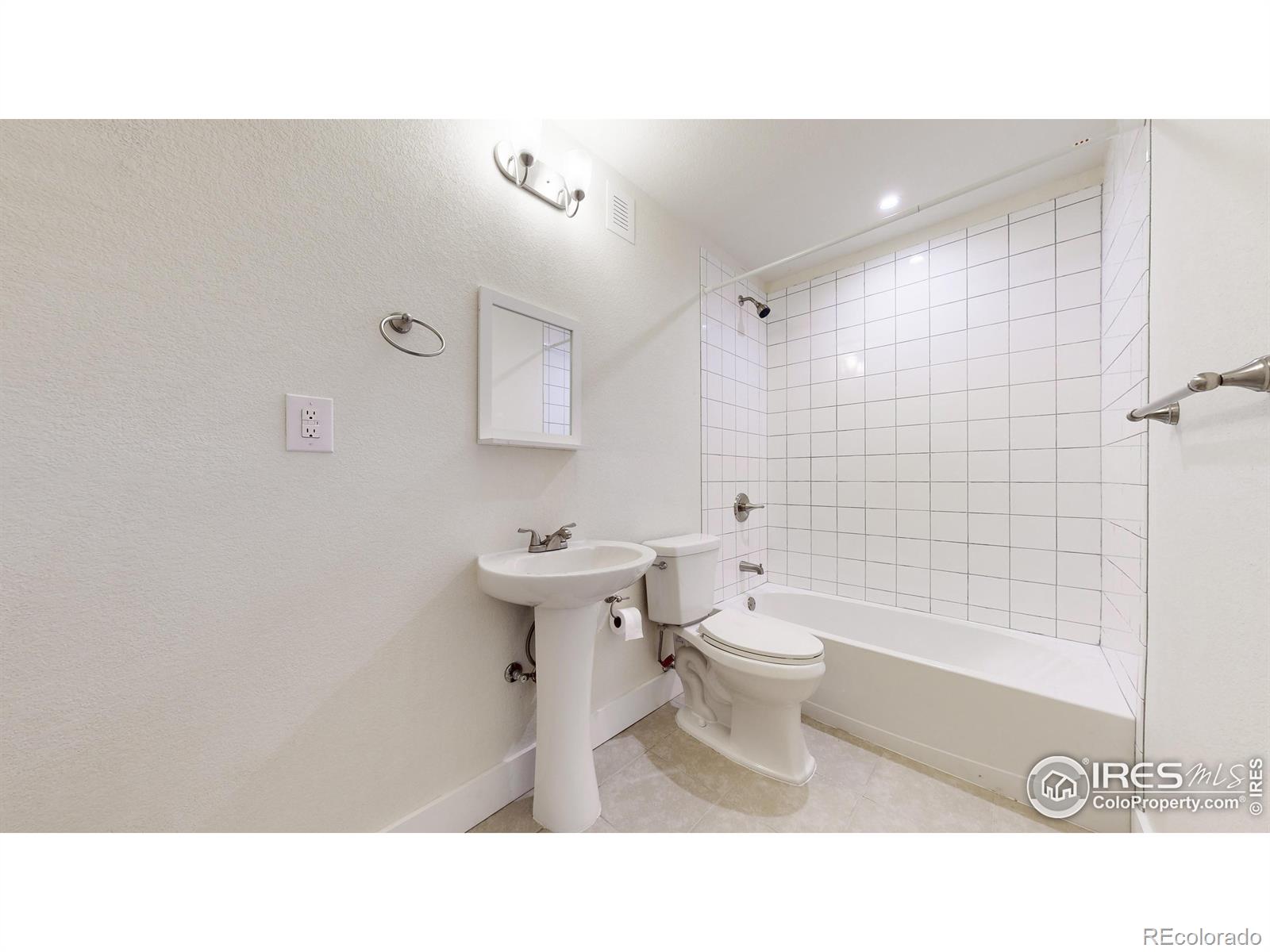 MLS Image #23 for 12876  jasmine street,thornton, Colorado