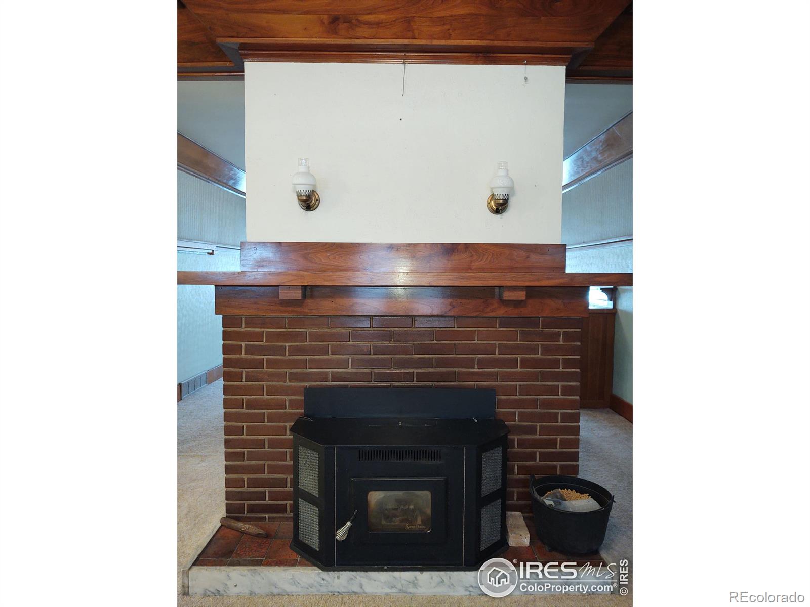 MLS Image #4 for 317  12th street,burlington, Colorado