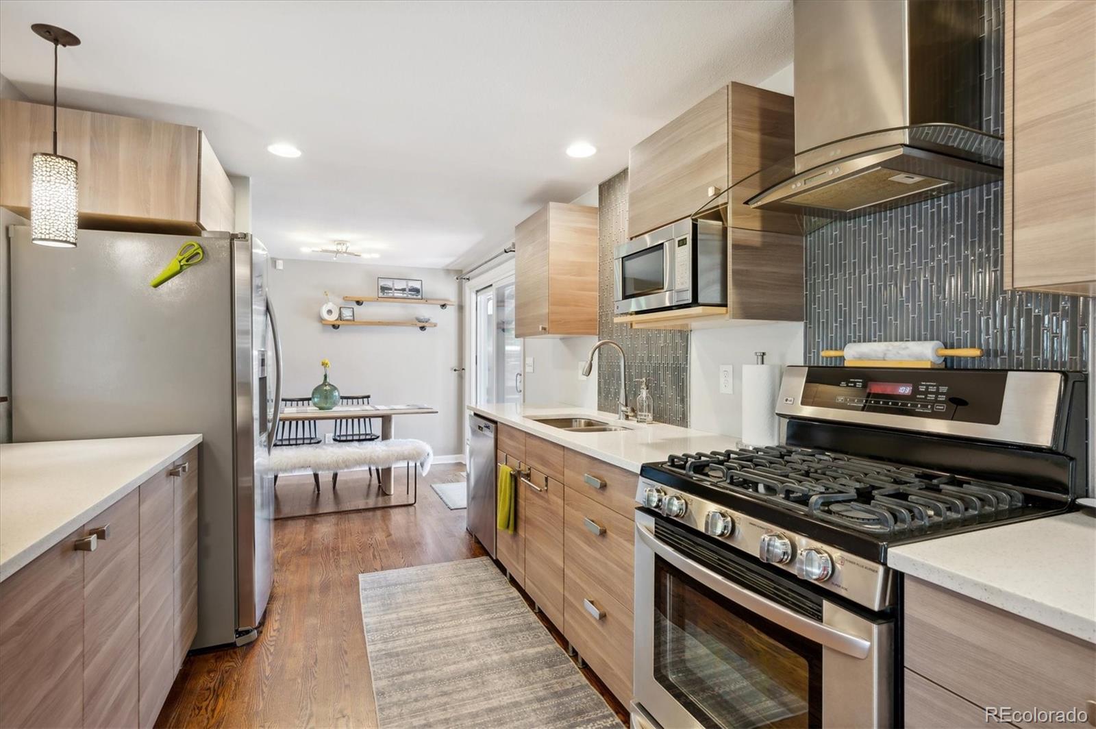 MLS Image #13 for 1460 s cherry street,denver, Colorado