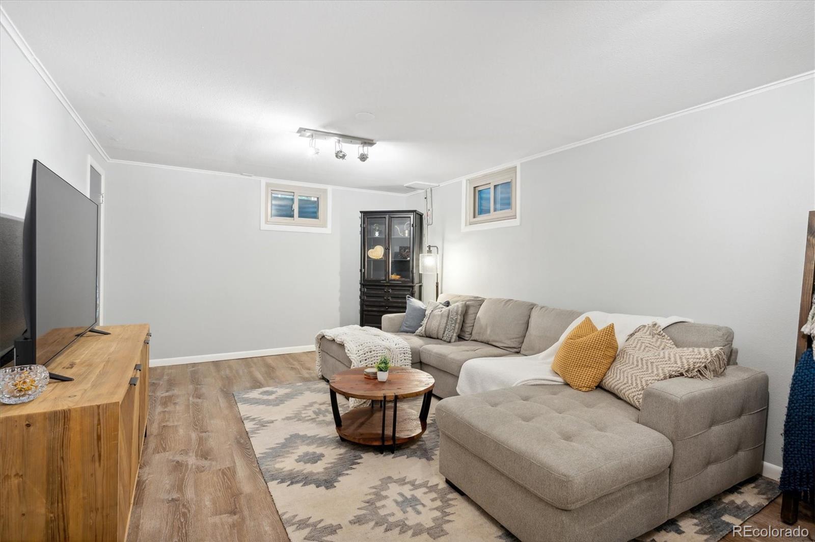 MLS Image #19 for 1460 s cherry street,denver, Colorado