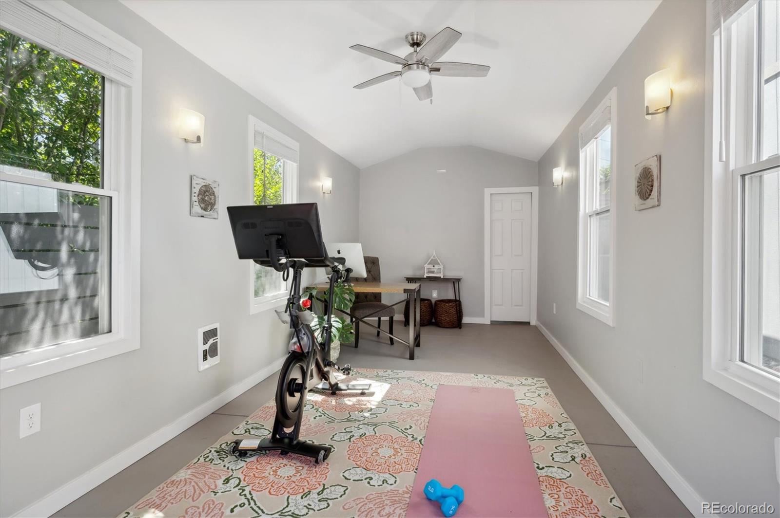MLS Image #28 for 1460 s cherry street,denver, Colorado