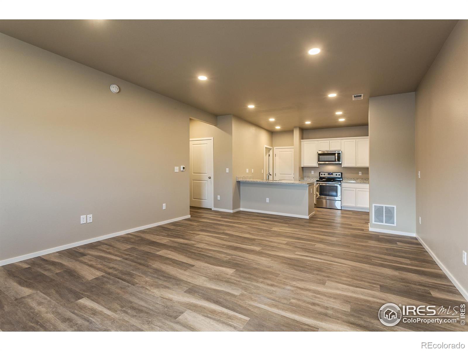 MLS Image #8 for 6931  4th st rd,greeley, Colorado