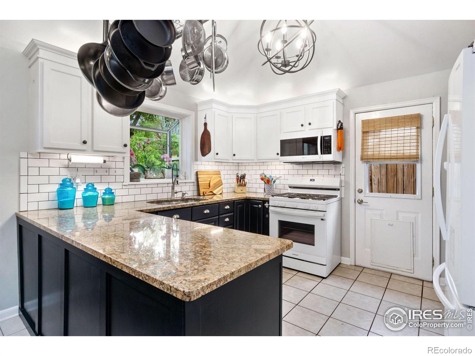 MLS Image #11 for 204  high parkway,golden, Colorado