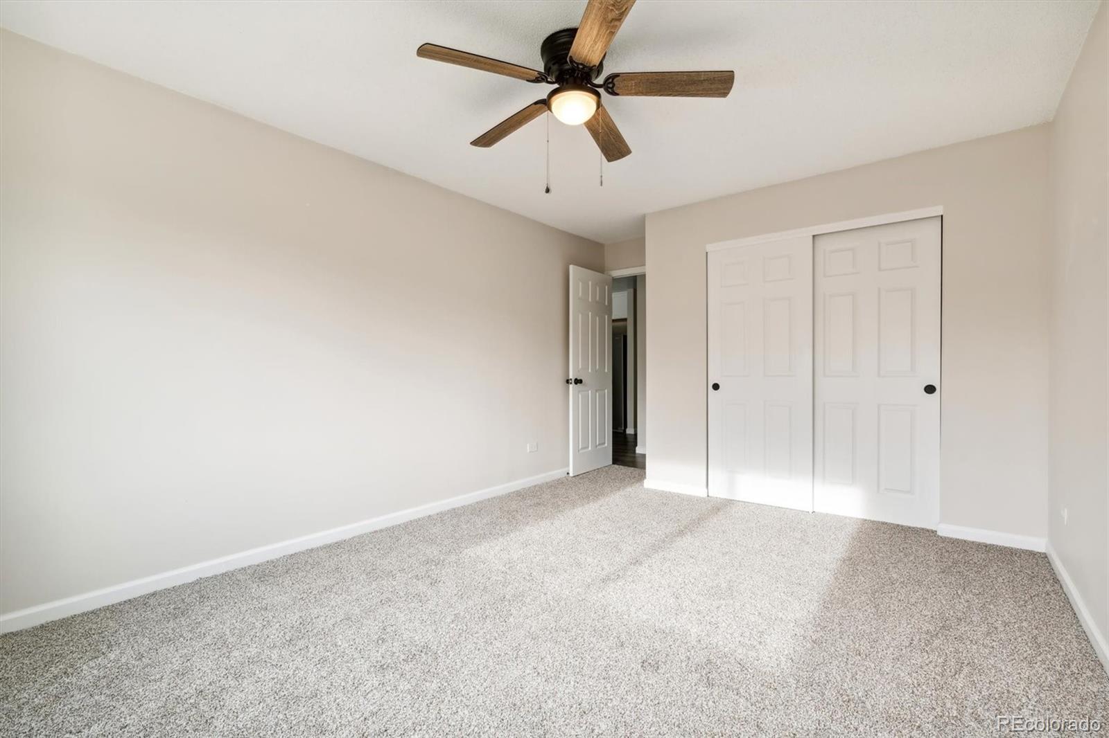 MLS Image #16 for 645 s alton way,denver, Colorado