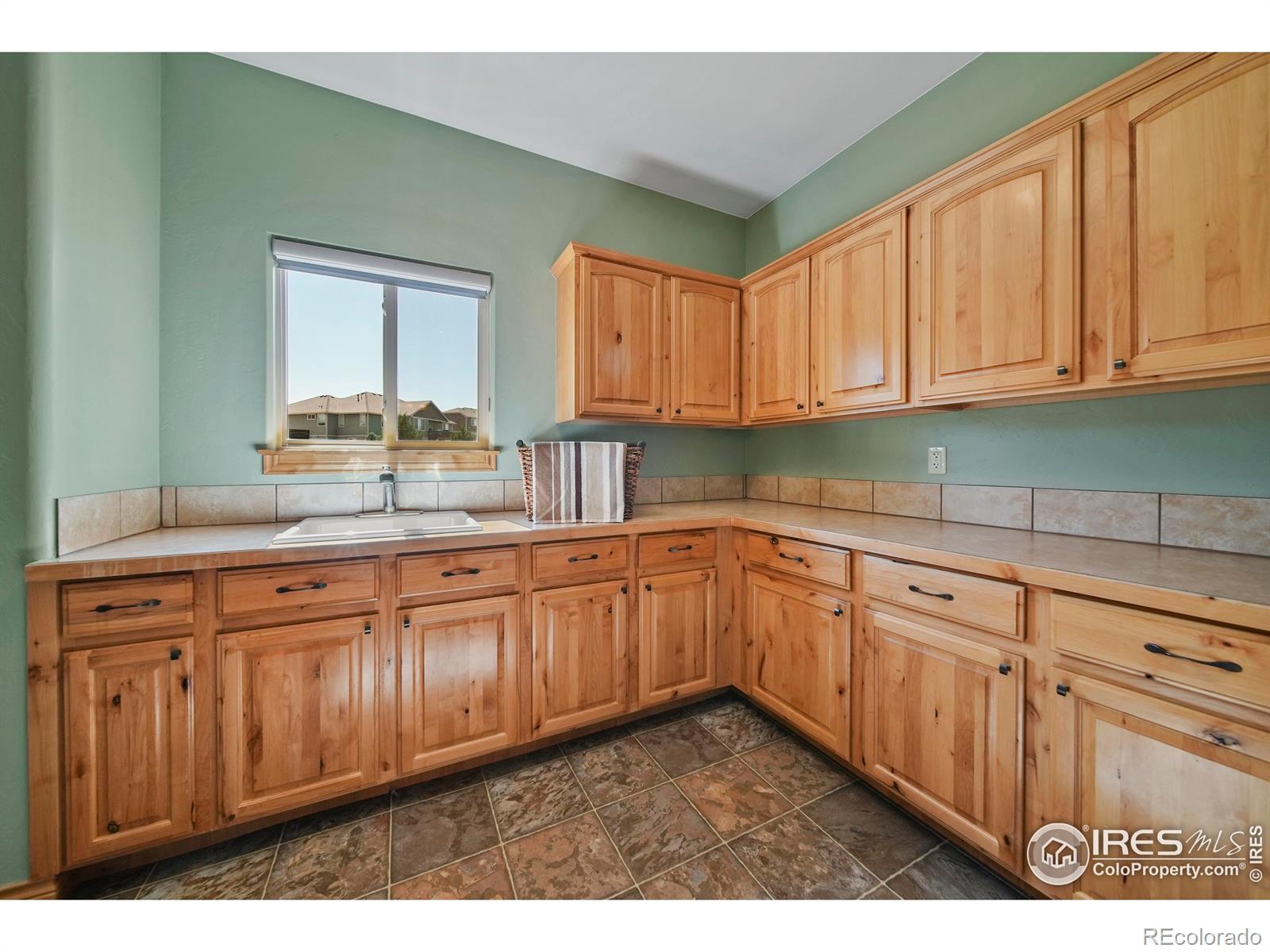 MLS Image #16 for 2019  seapines court,windsor, Colorado