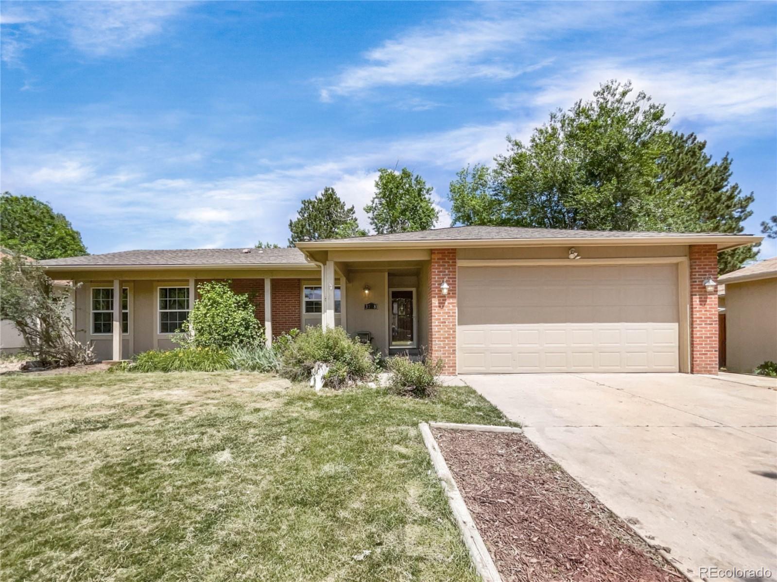 MLS Image #0 for 3758  mission parkway,aurora, Colorado