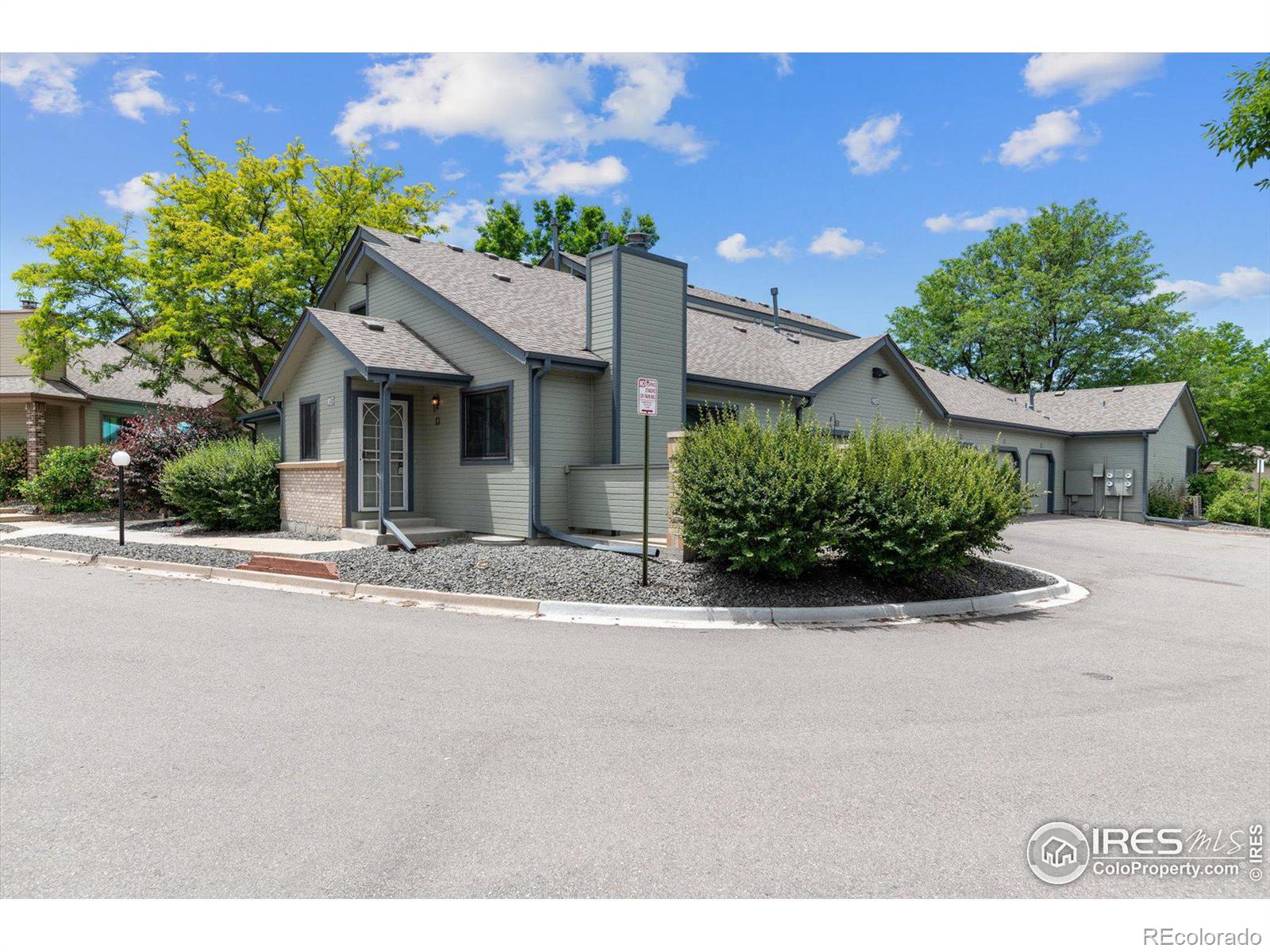 MLS Image #3 for 9157 w cedar drive,lakewood, Colorado