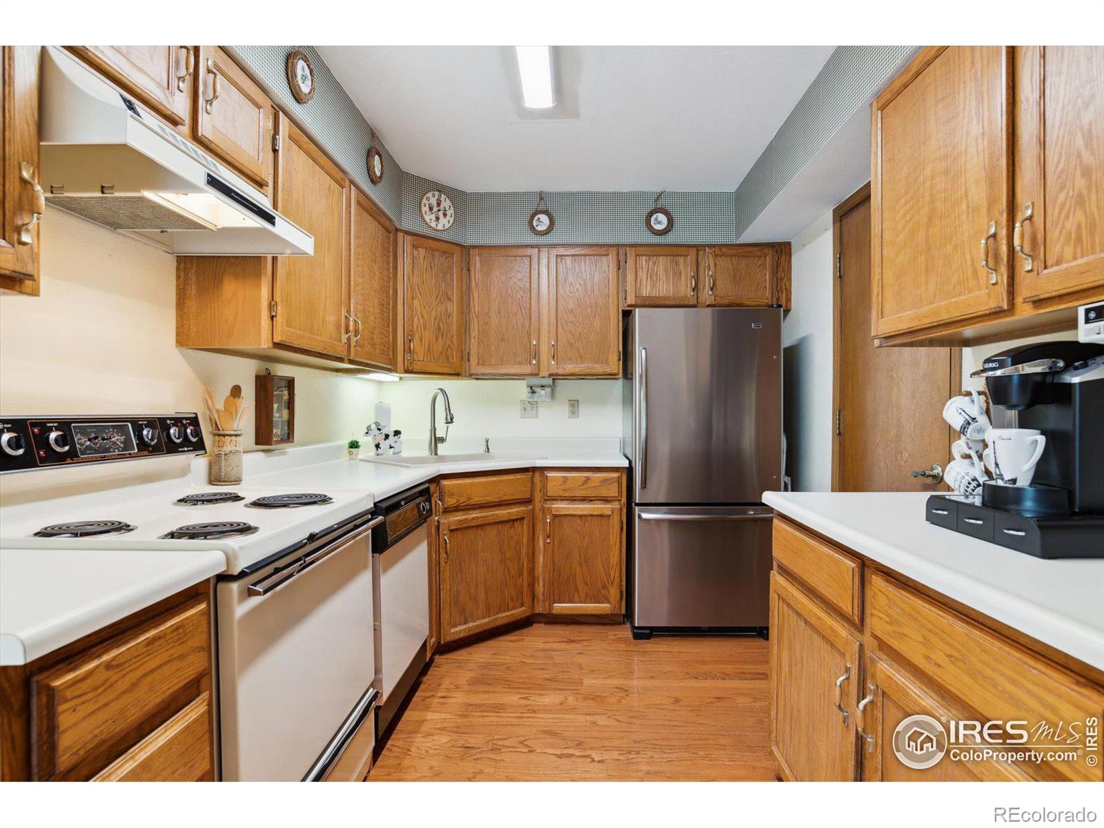 MLS Image #9 for 9157 w cedar drive,lakewood, Colorado