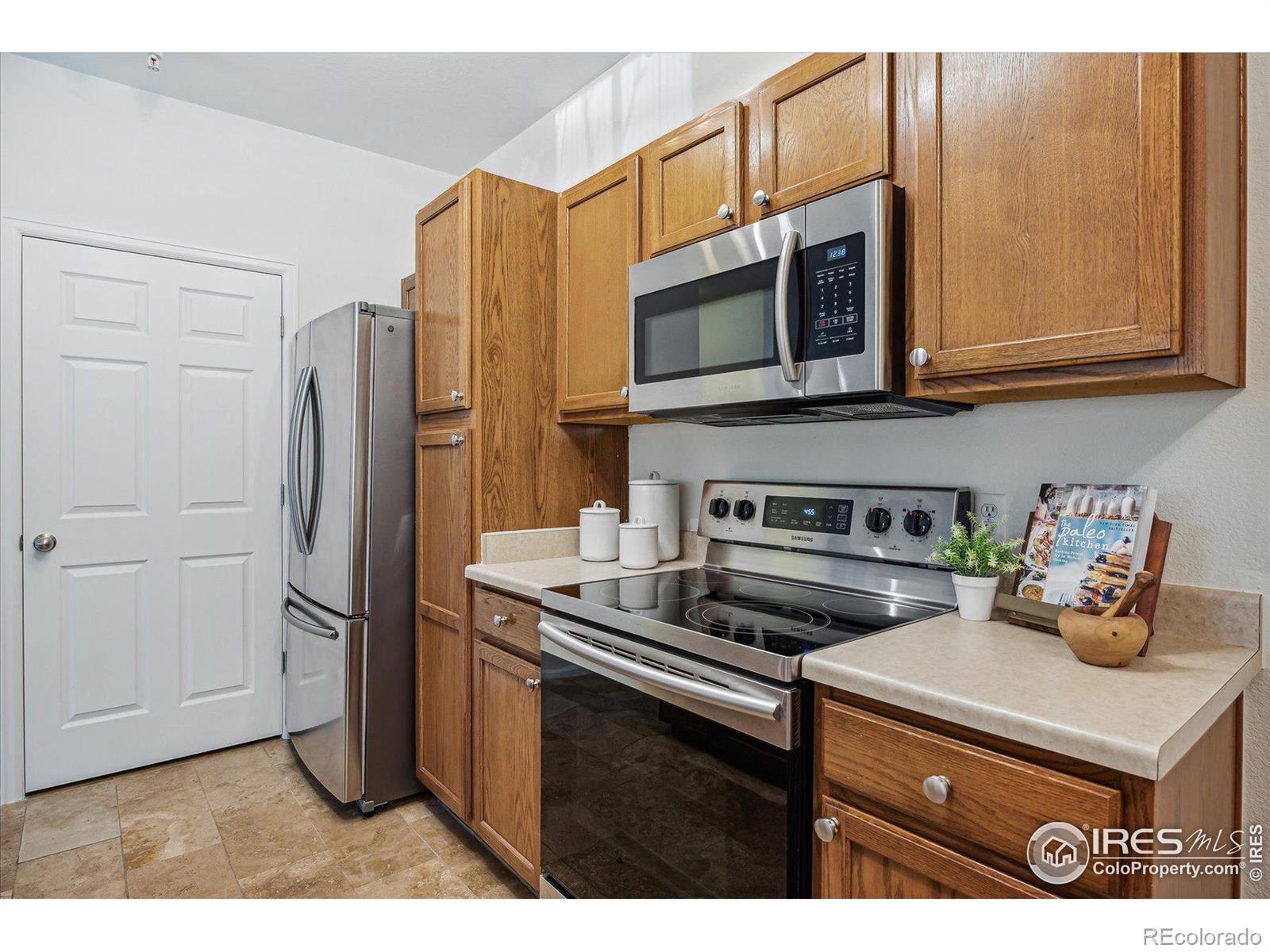 MLS Image #6 for 8133 w 51st place,arvada, Colorado