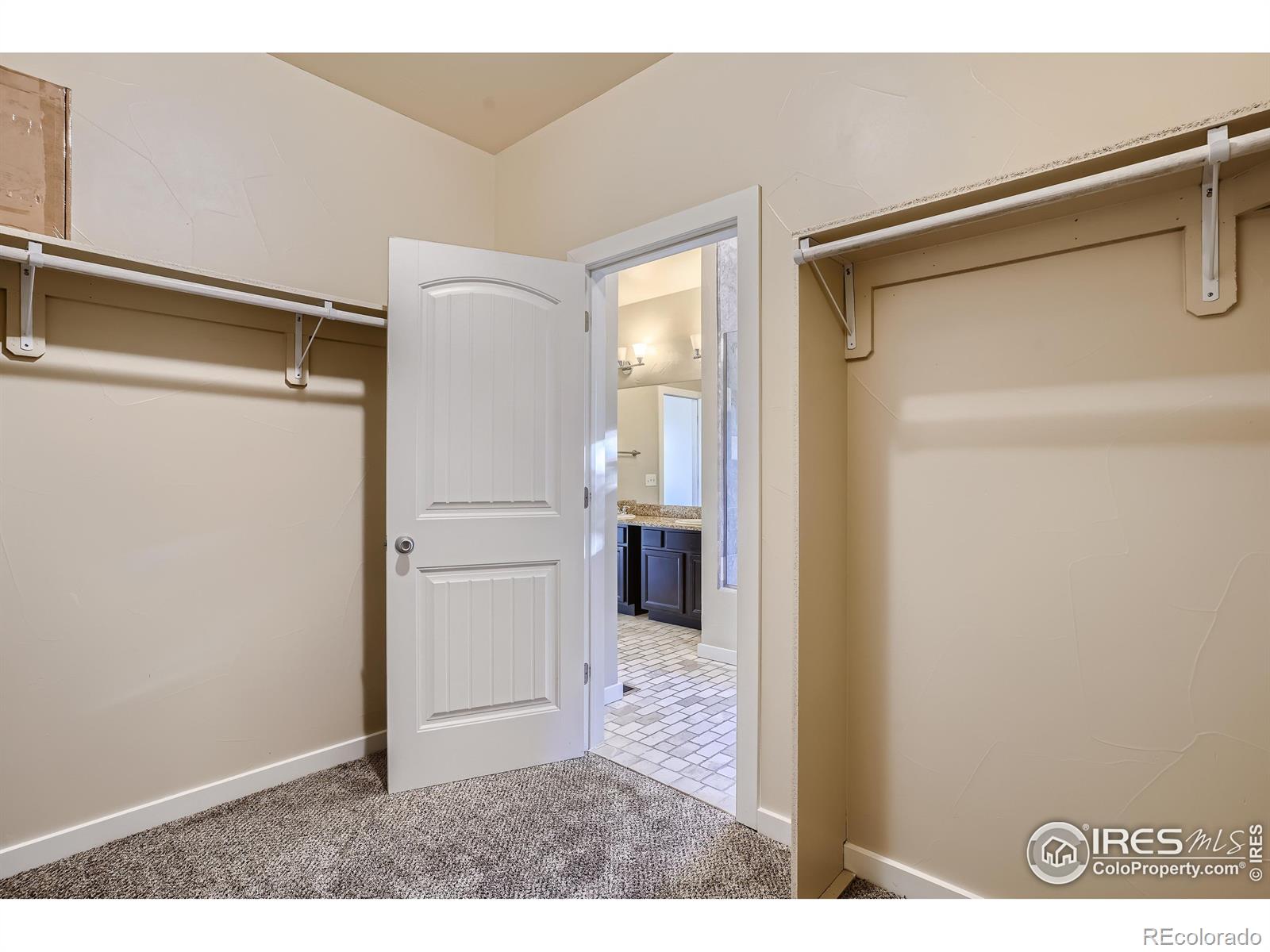 MLS Image #20 for 357 s ivy street,denver, Colorado