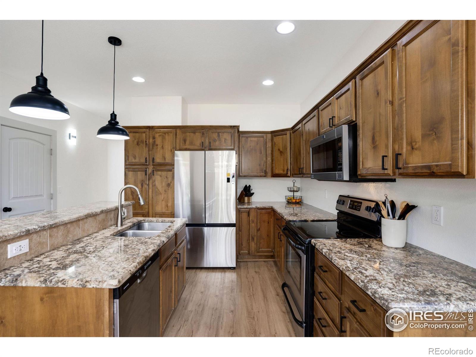 MLS Image #7 for 530  moonglow drive,windsor, Colorado