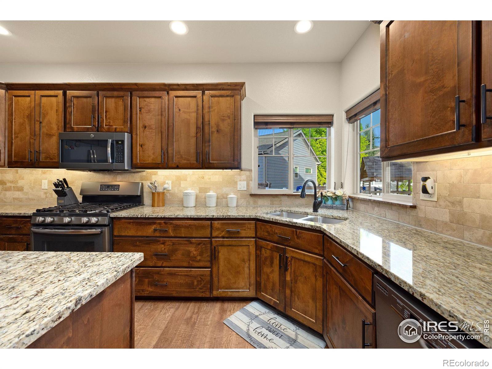 MLS Image #12 for 355  goose lake court,windsor, Colorado