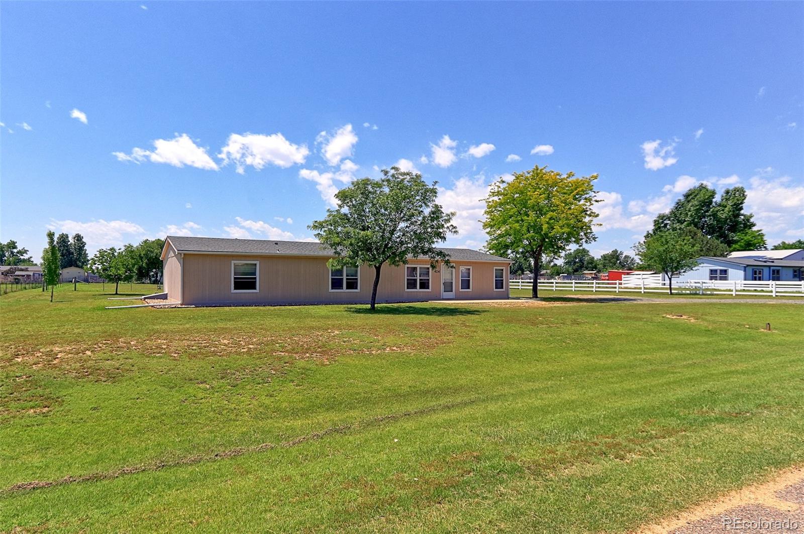 MLS Image #0 for 424  zante way,lochbuie, Colorado