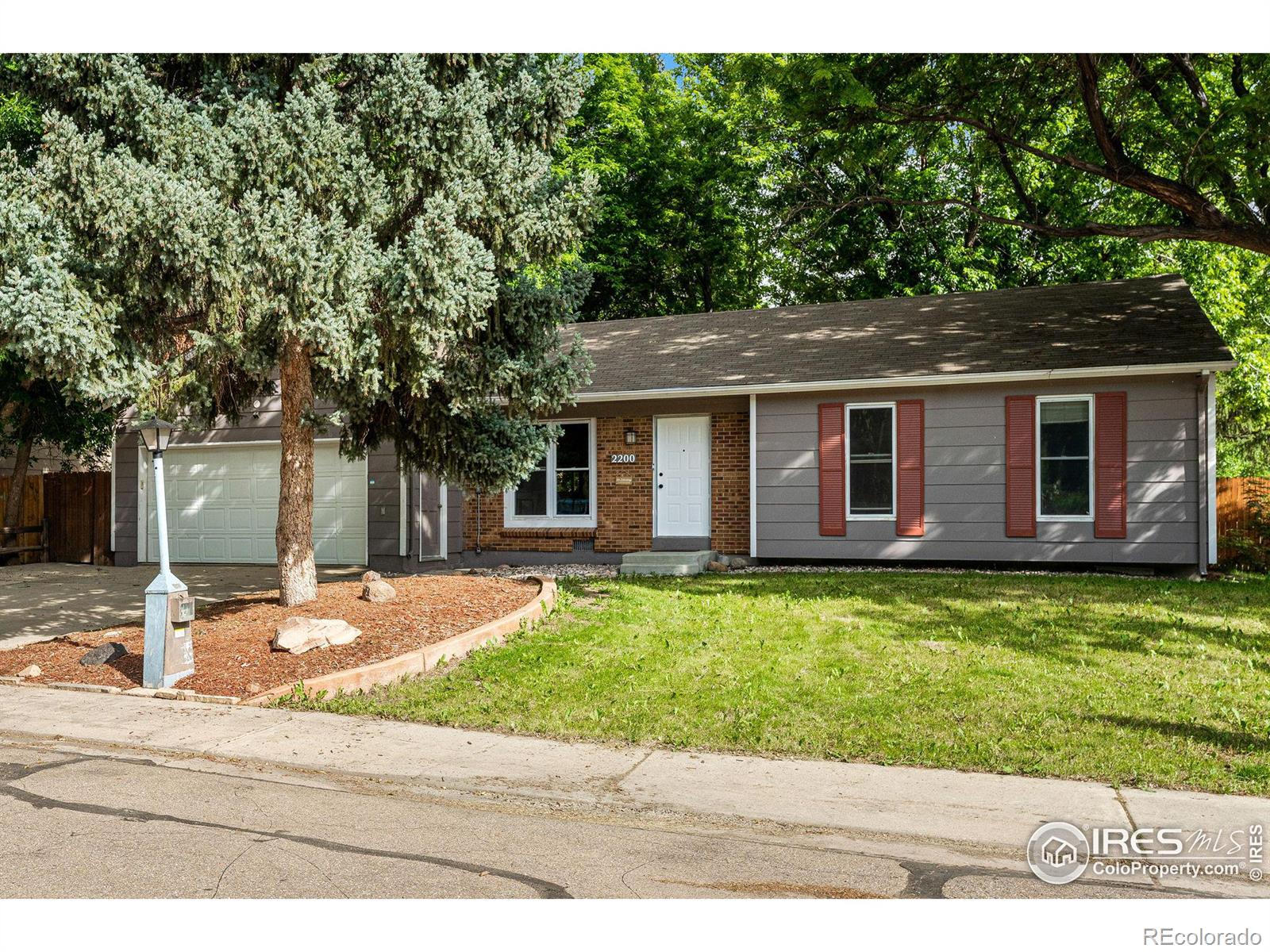 MLS Image #2 for 2200  sunrise drive,longmont, Colorado