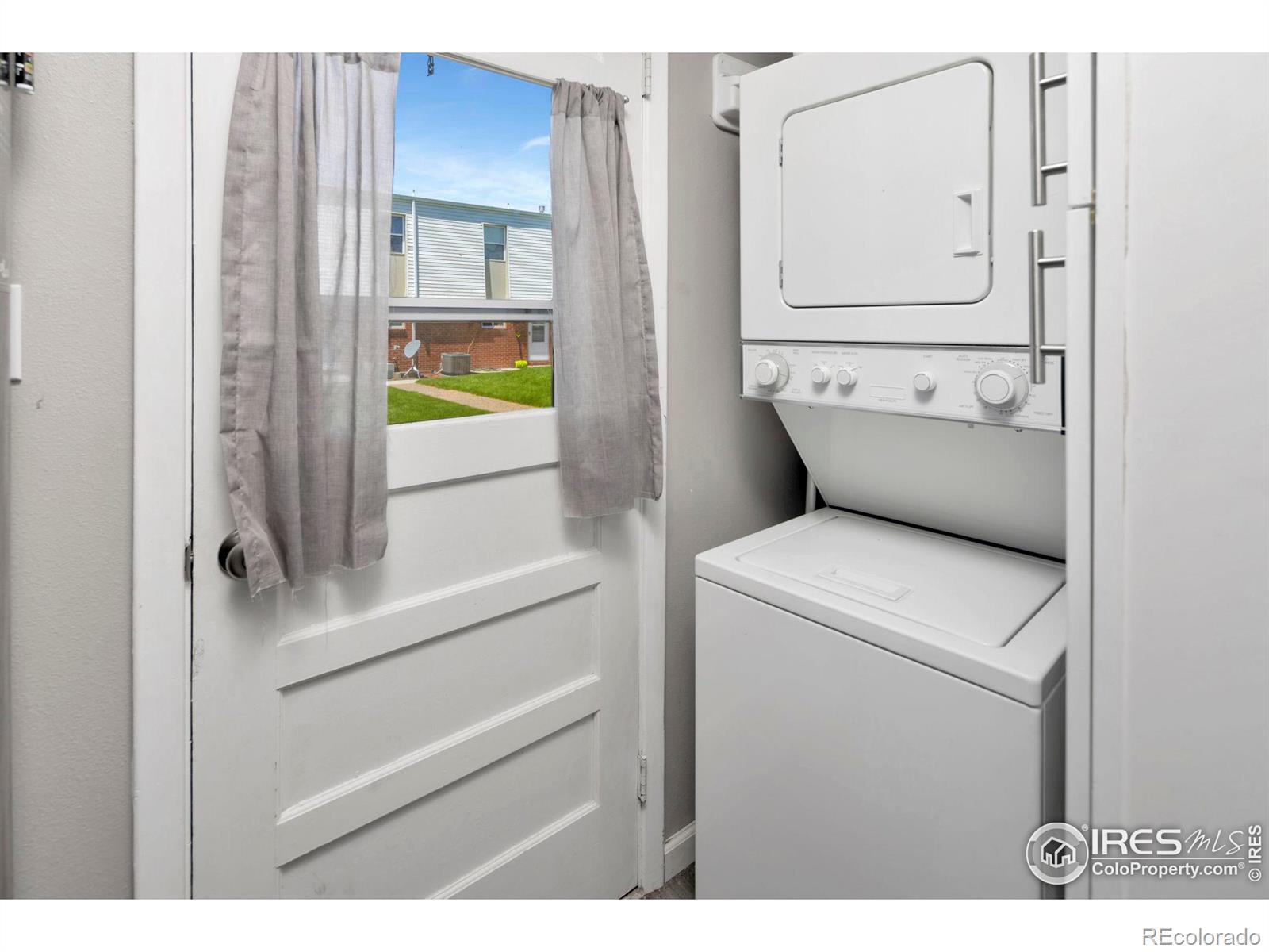 MLS Image #11 for 711  3rd street,windsor, Colorado