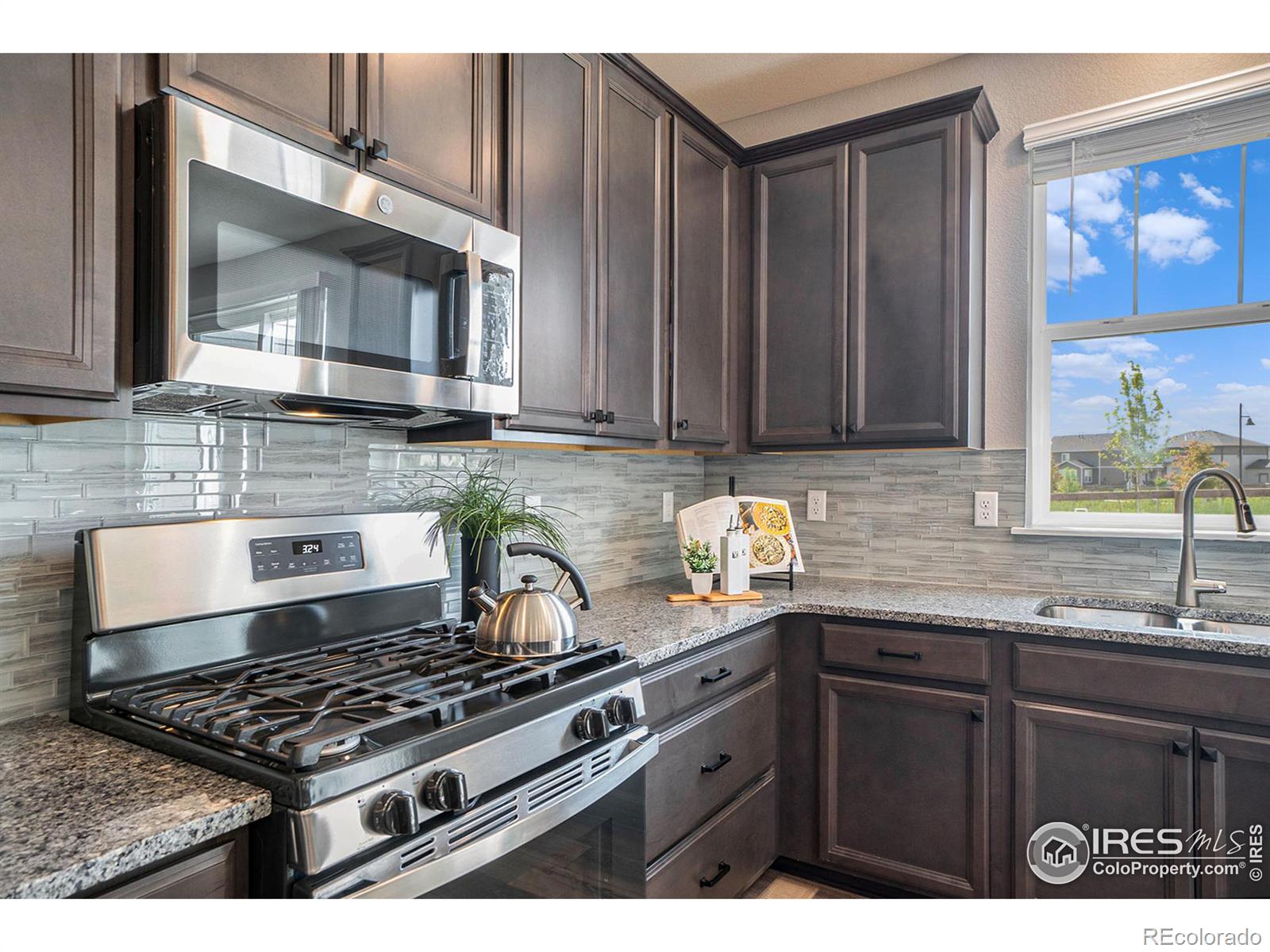 MLS Image #6 for 5225  inland avenue,firestone, Colorado