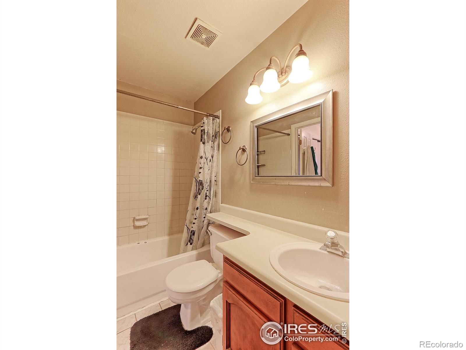 MLS Image #11 for 12133  bannock circle,westminster, Colorado