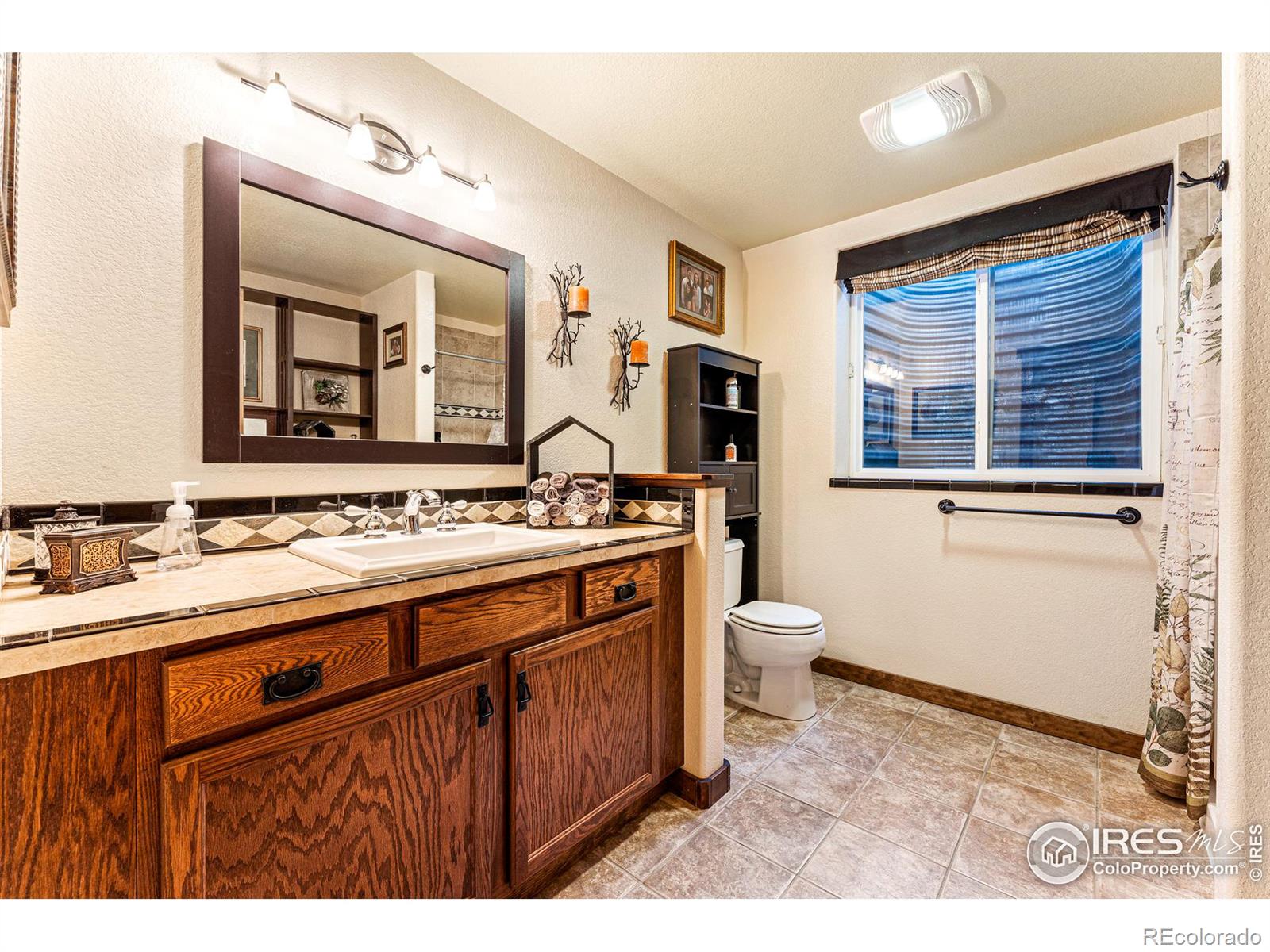 MLS Image #30 for 8880  longs peak circle,windsor, Colorado