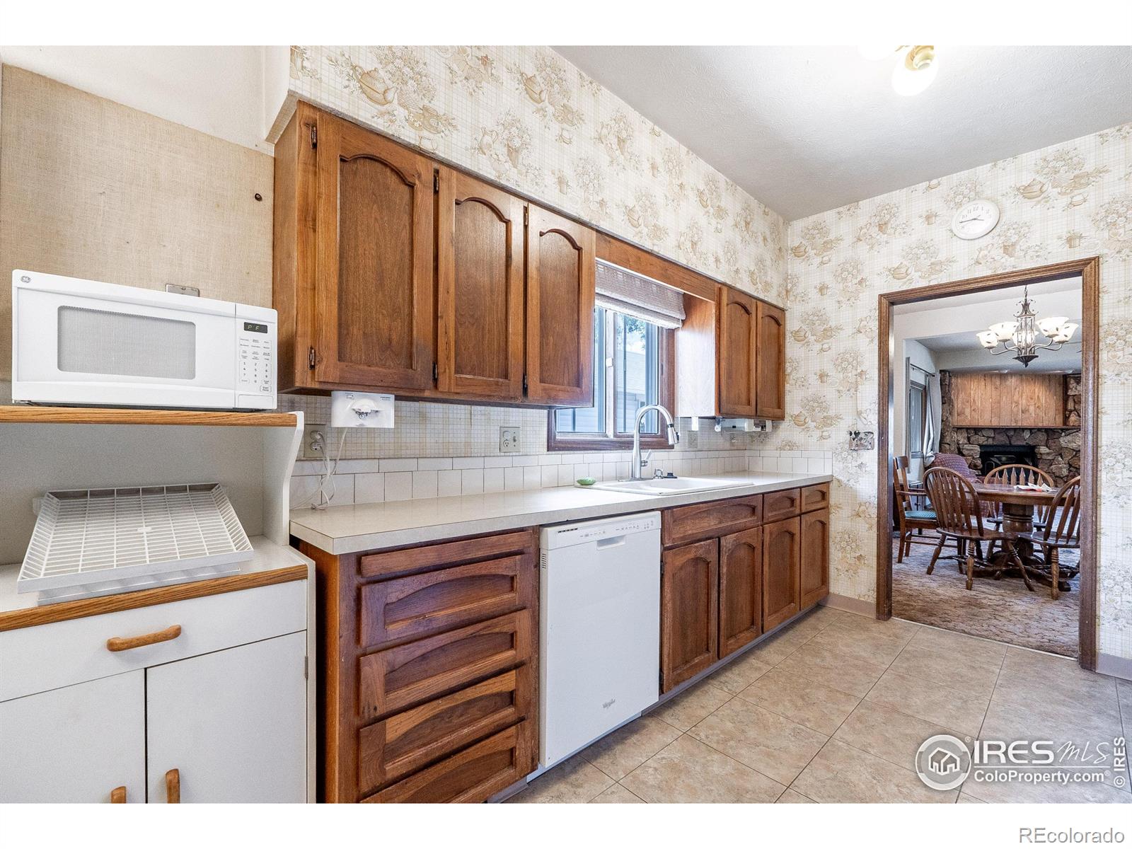 MLS Image #10 for 558 e 9th street,loveland, Colorado