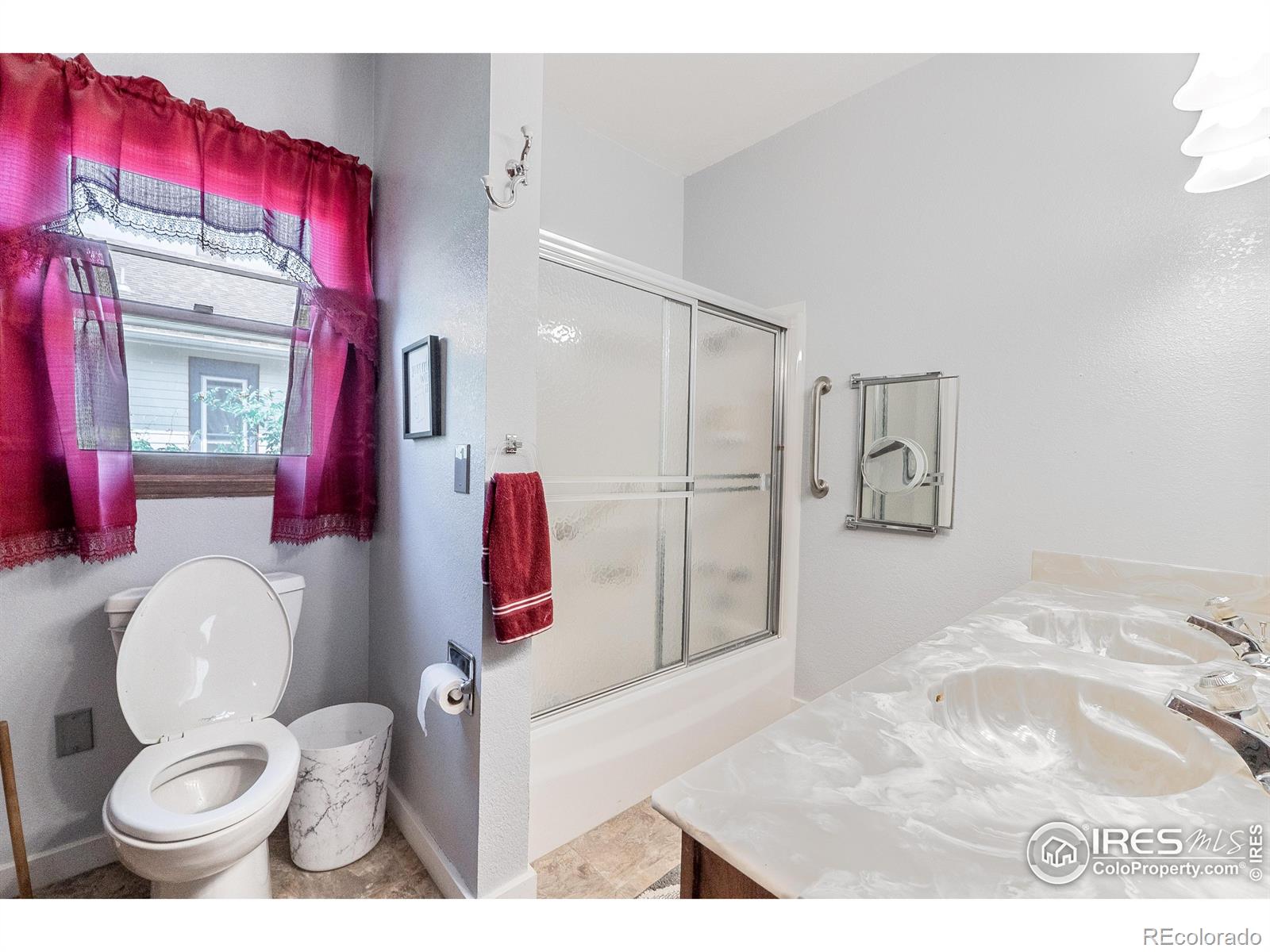 MLS Image #12 for 558 e 9th street,loveland, Colorado