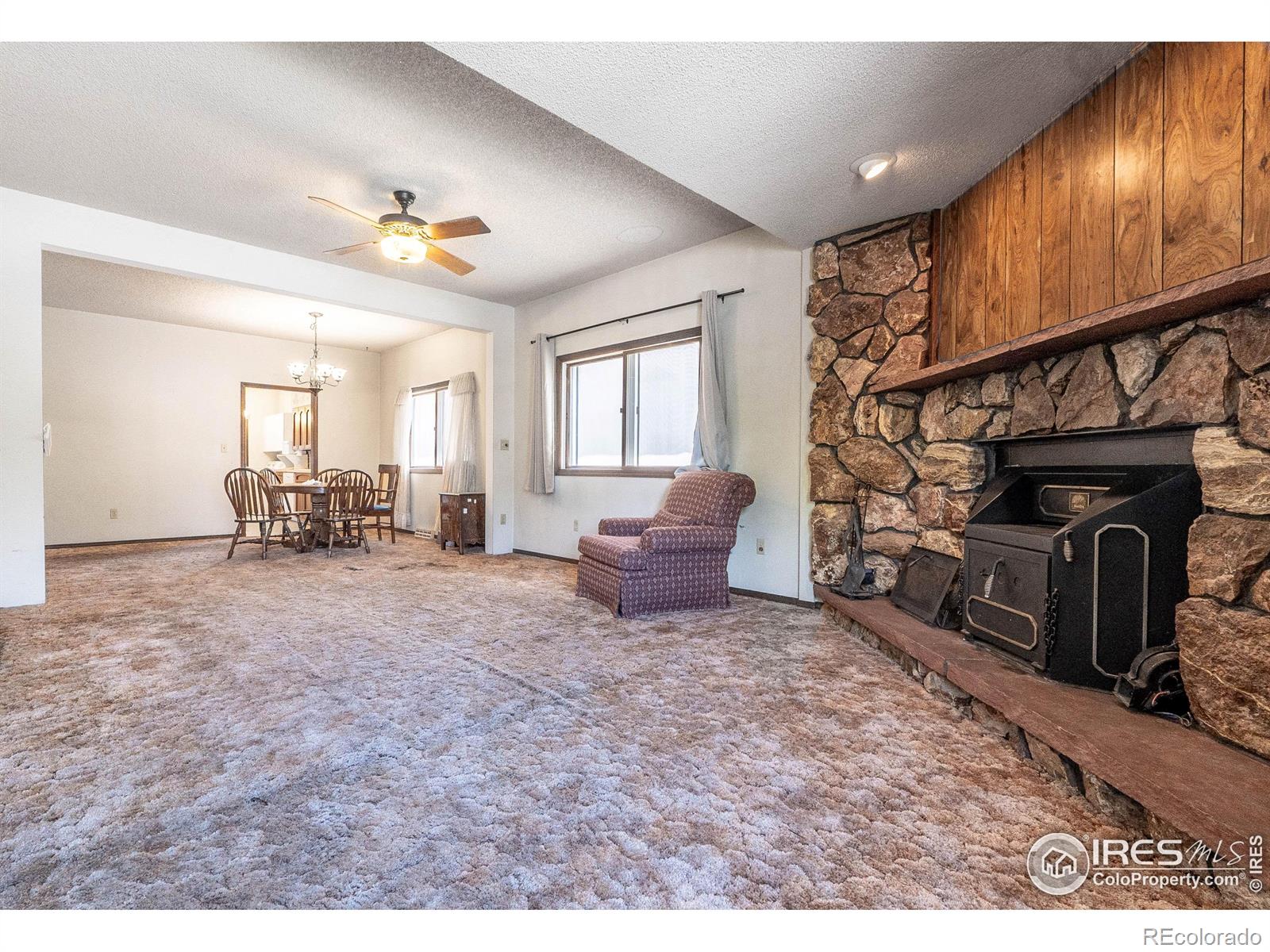 MLS Image #3 for 558 e 9th street,loveland, Colorado