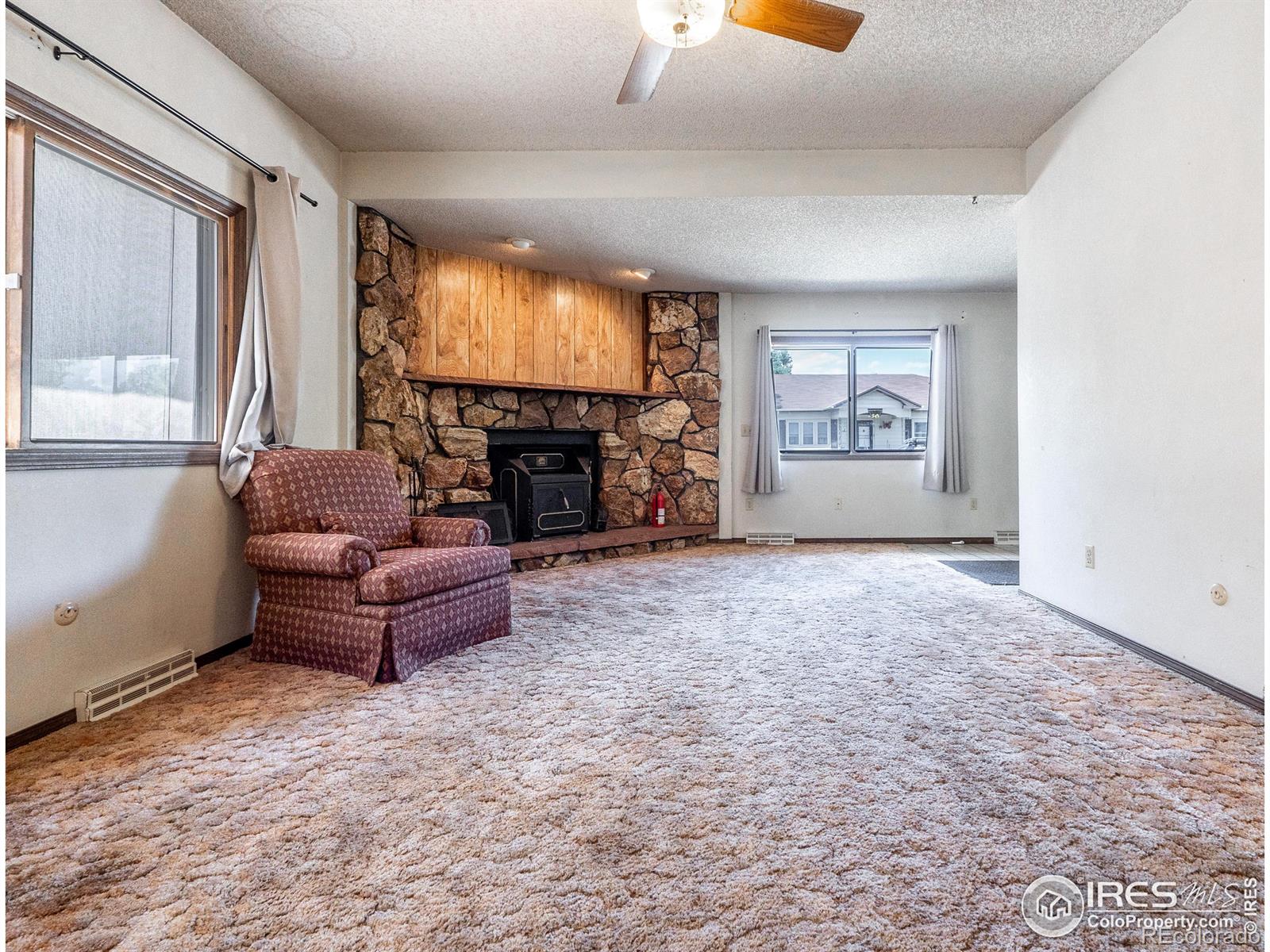 MLS Image #4 for 558 e 9th street,loveland, Colorado