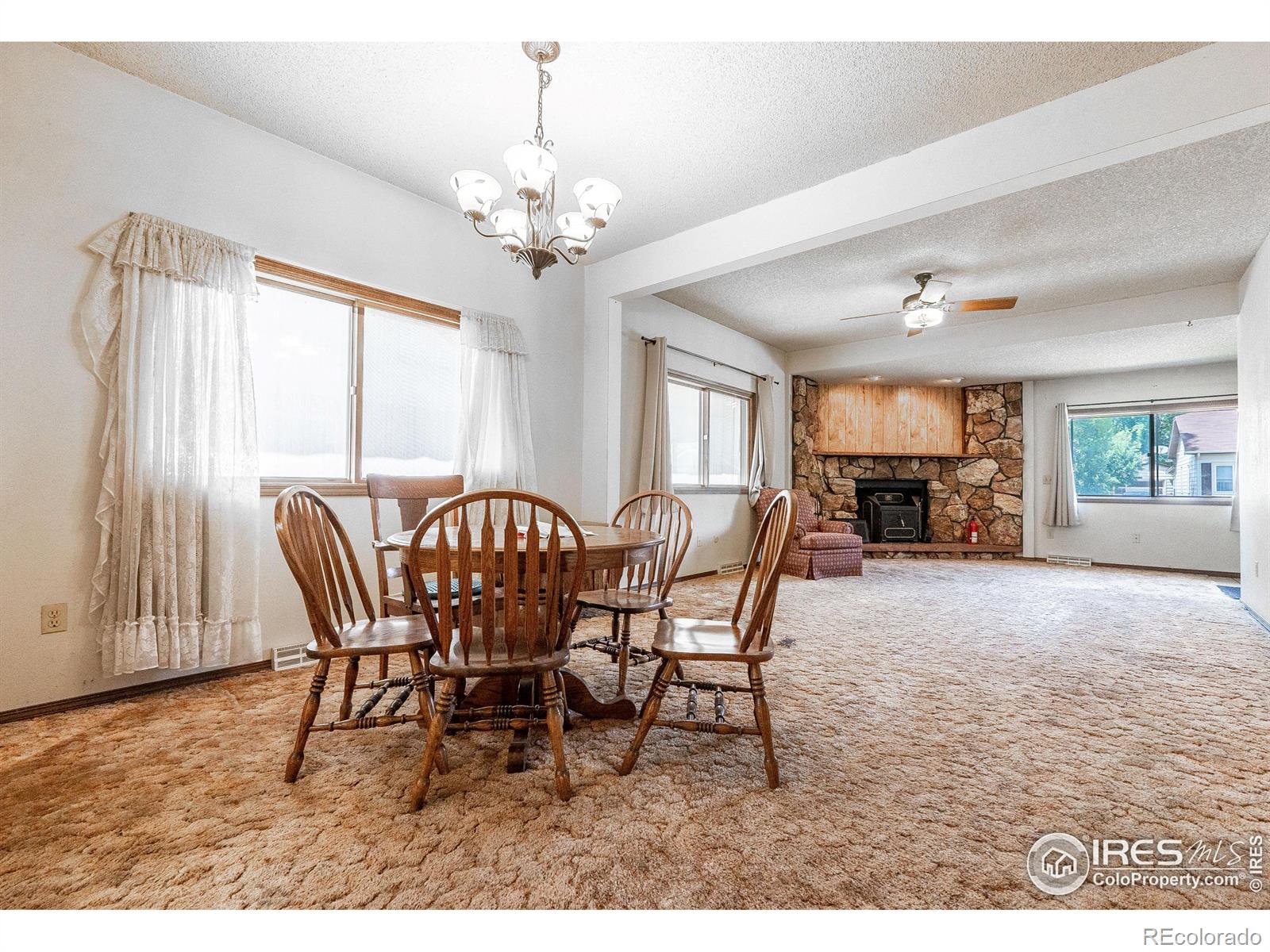 MLS Image #5 for 558 e 9th street,loveland, Colorado