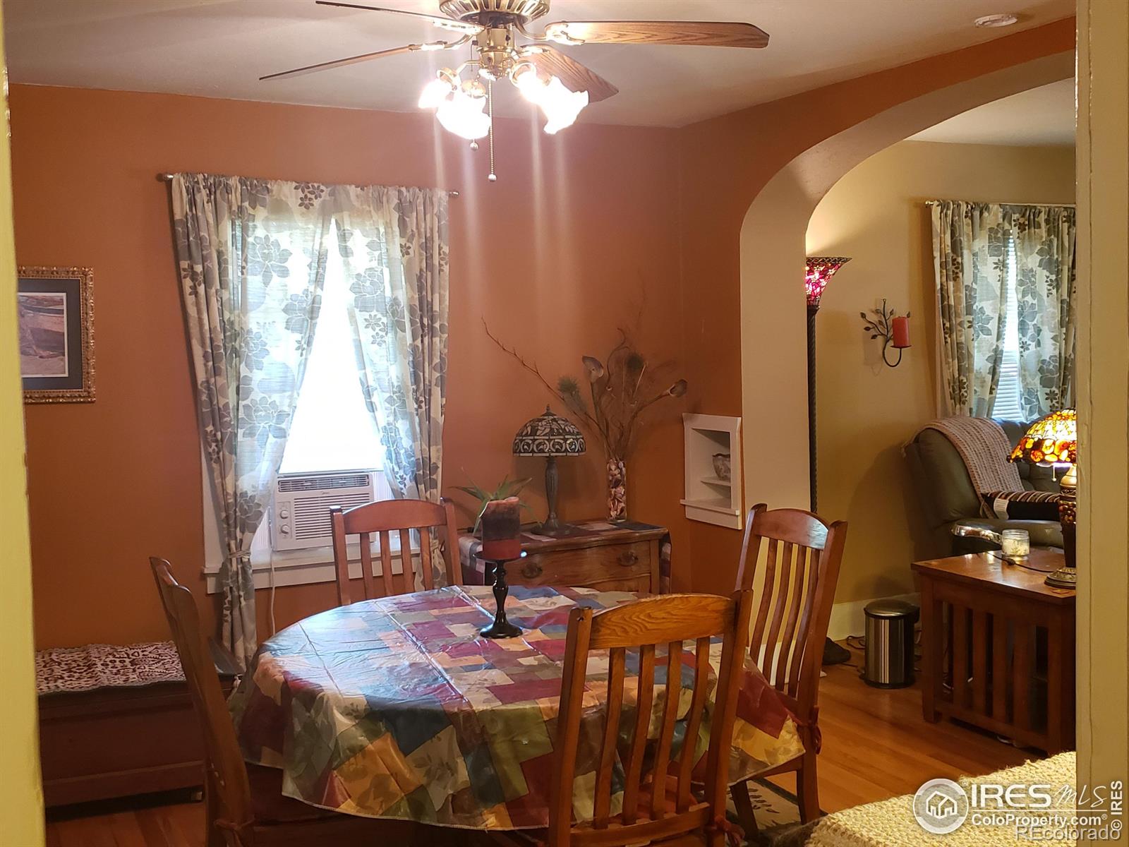 MLS Image #3 for 4424 s bannock street,englewood, Colorado