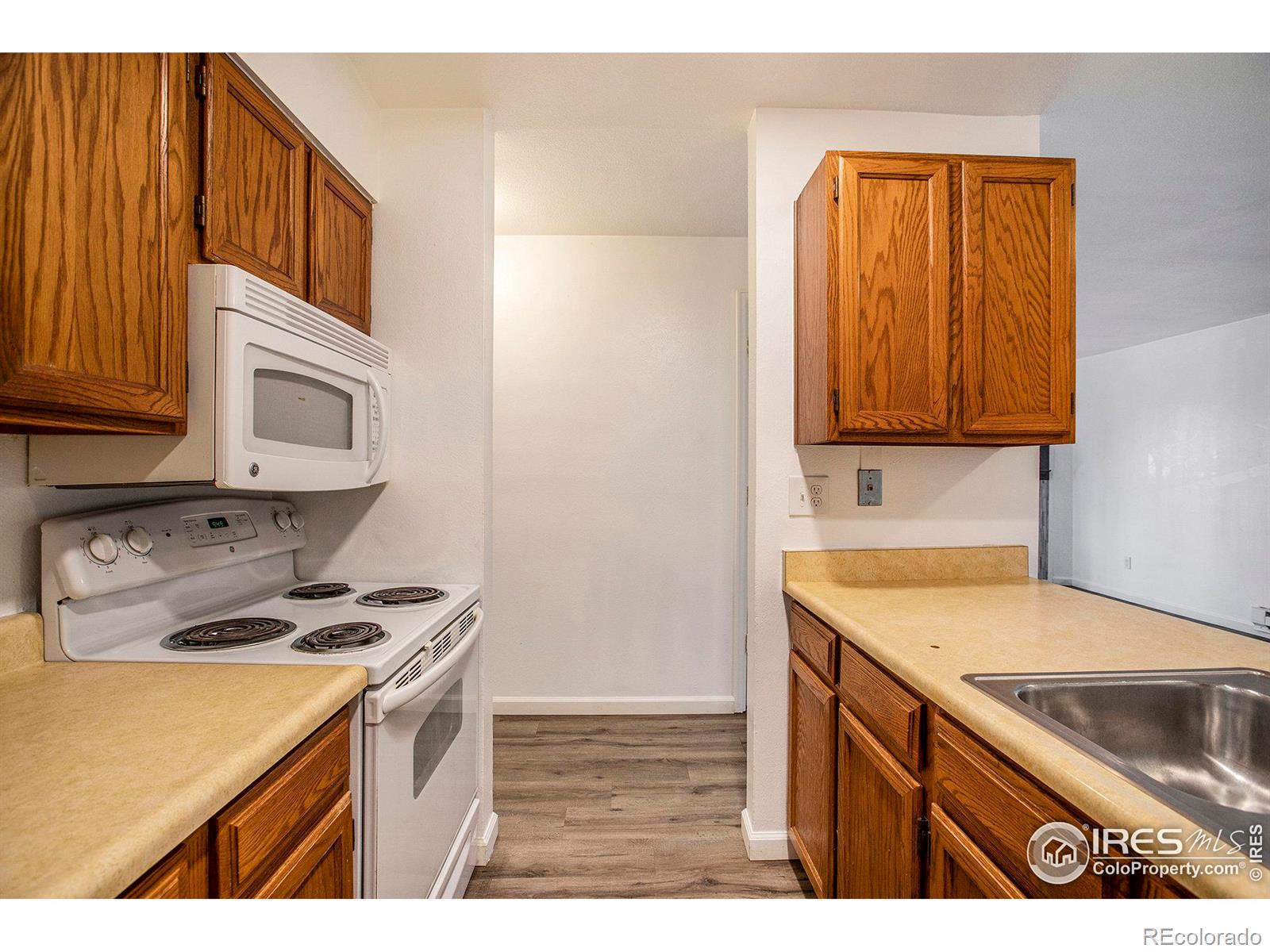 MLS Image #4 for 14751 e tennessee drive,aurora, Colorado