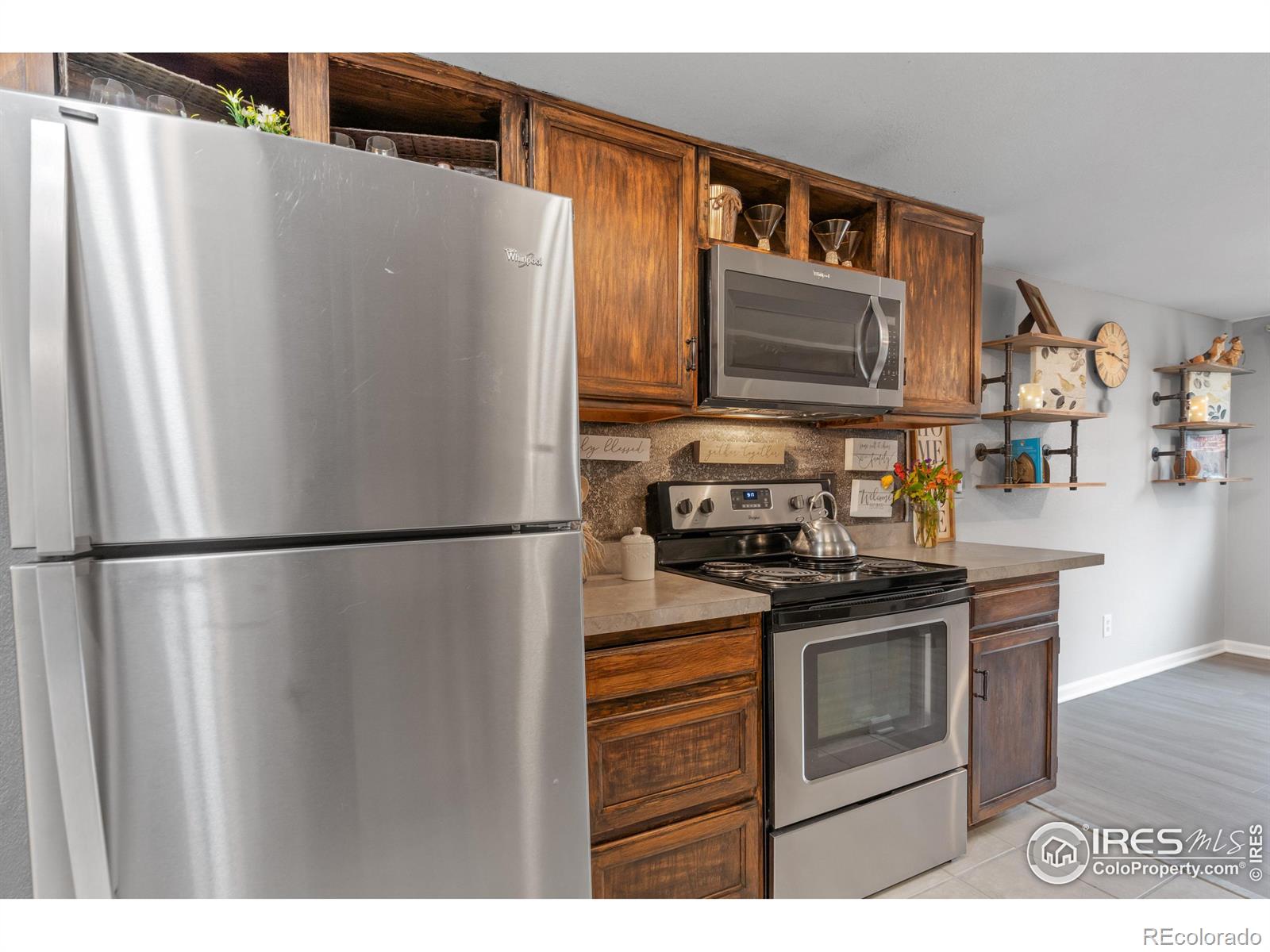 MLS Image #12 for 1711 s richfield way,aurora, Colorado