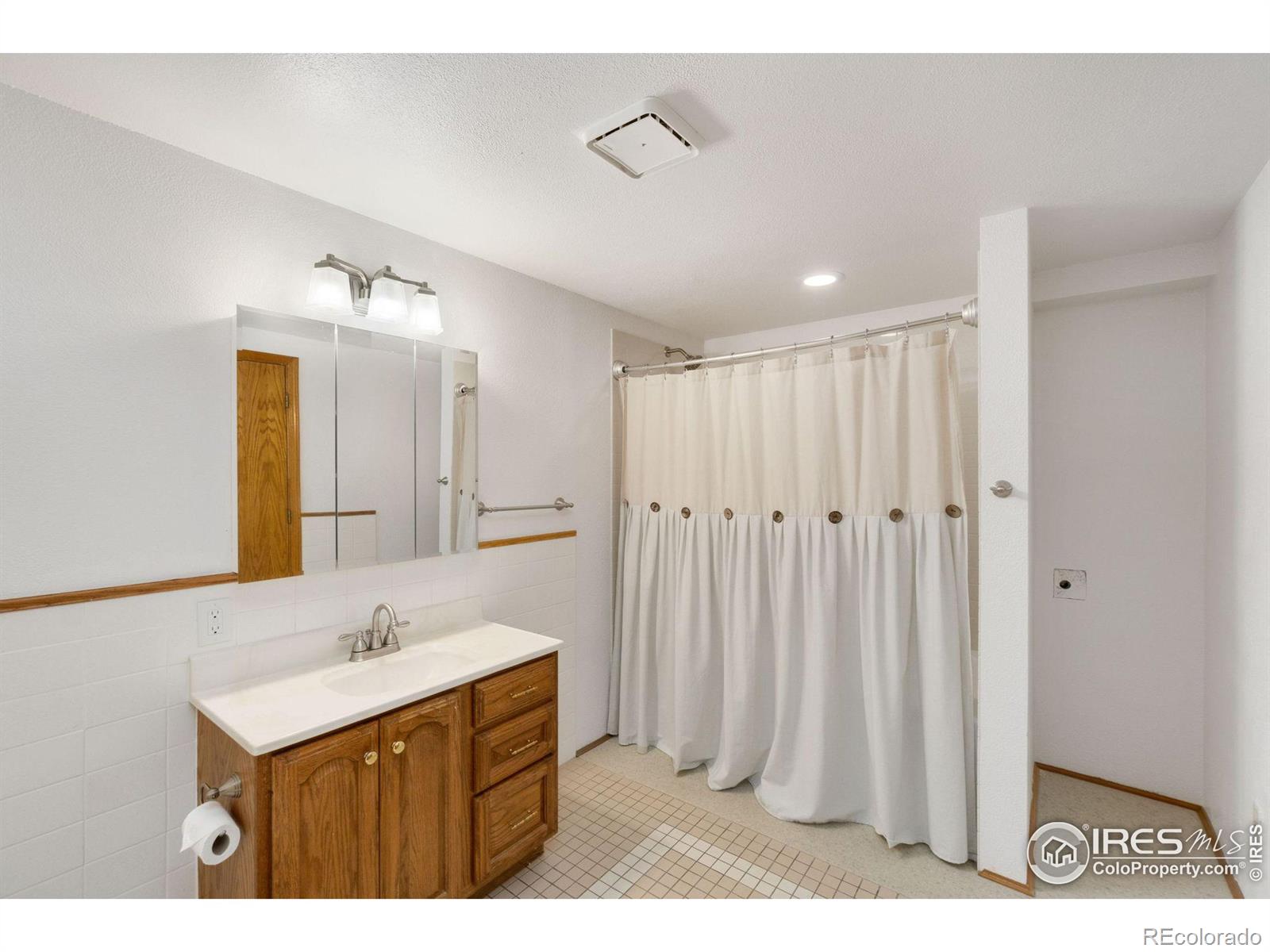 MLS Image #18 for 2617  kansas place,loveland, Colorado