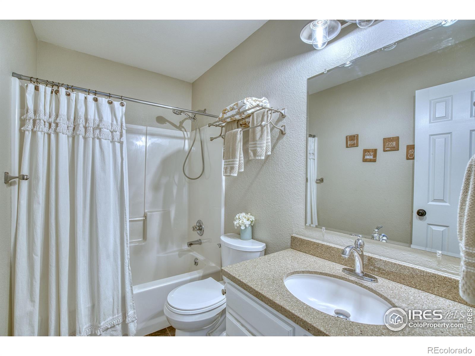 MLS Image #17 for 534  sherwood court,windsor, Colorado