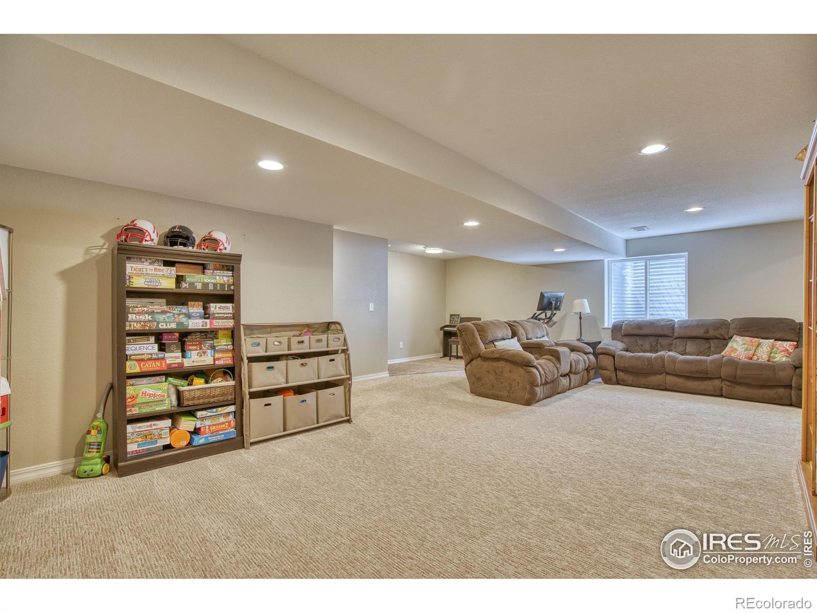 MLS Image #21 for 534  sherwood court,windsor, Colorado