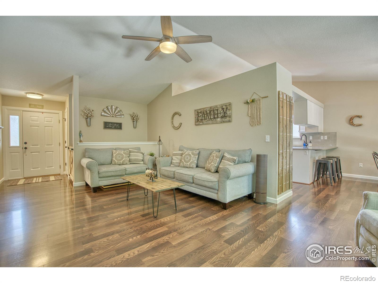 MLS Image #8 for 534  sherwood court,windsor, Colorado