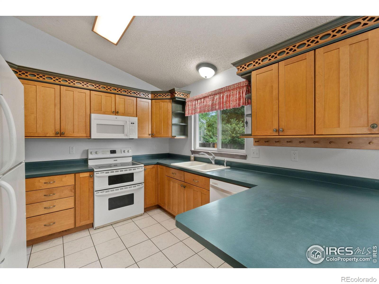 MLS Image #10 for 1700 w swallow road,fort collins, Colorado