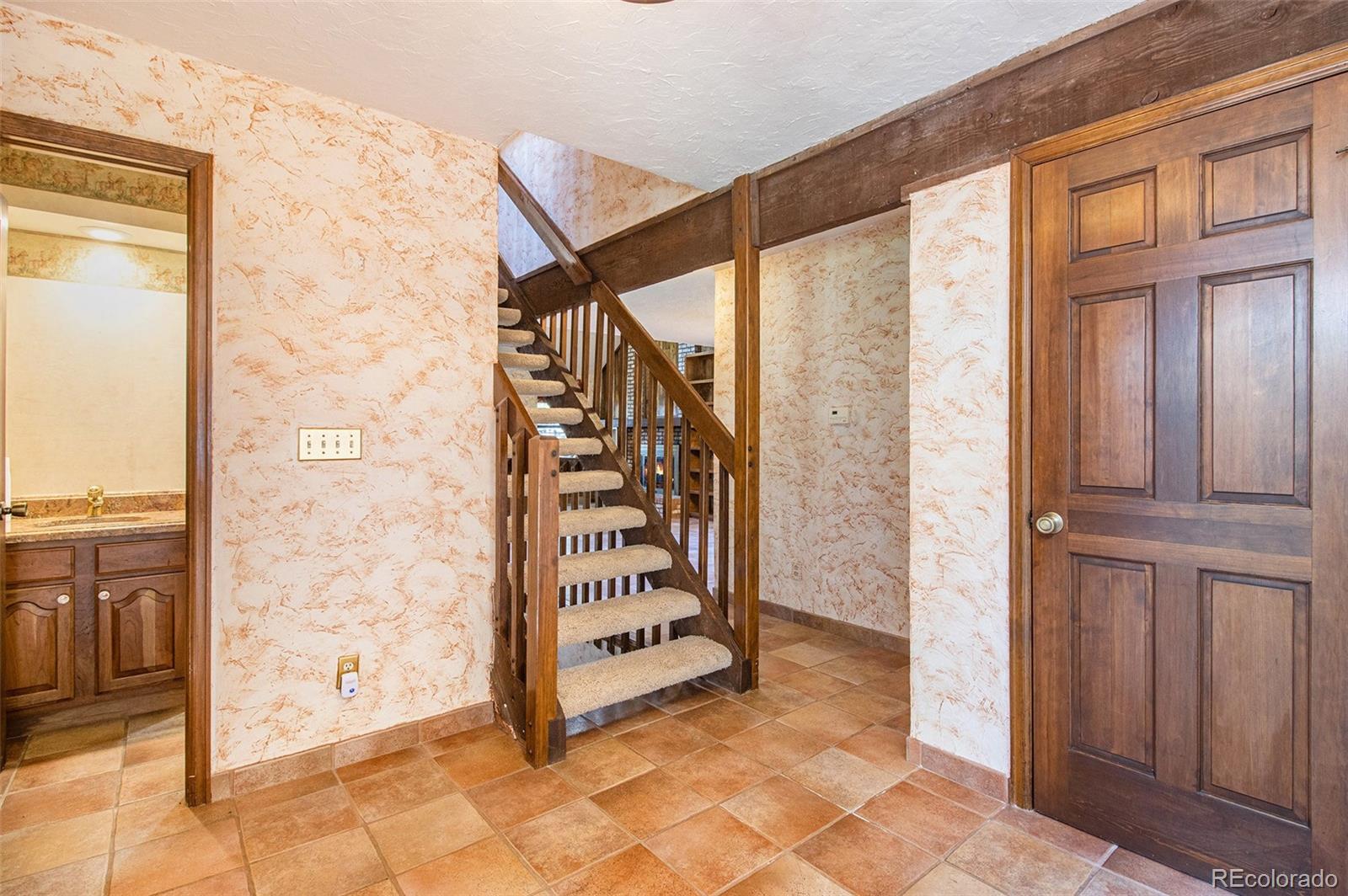 MLS Image #3 for 18121 e berry drive,centennial, Colorado