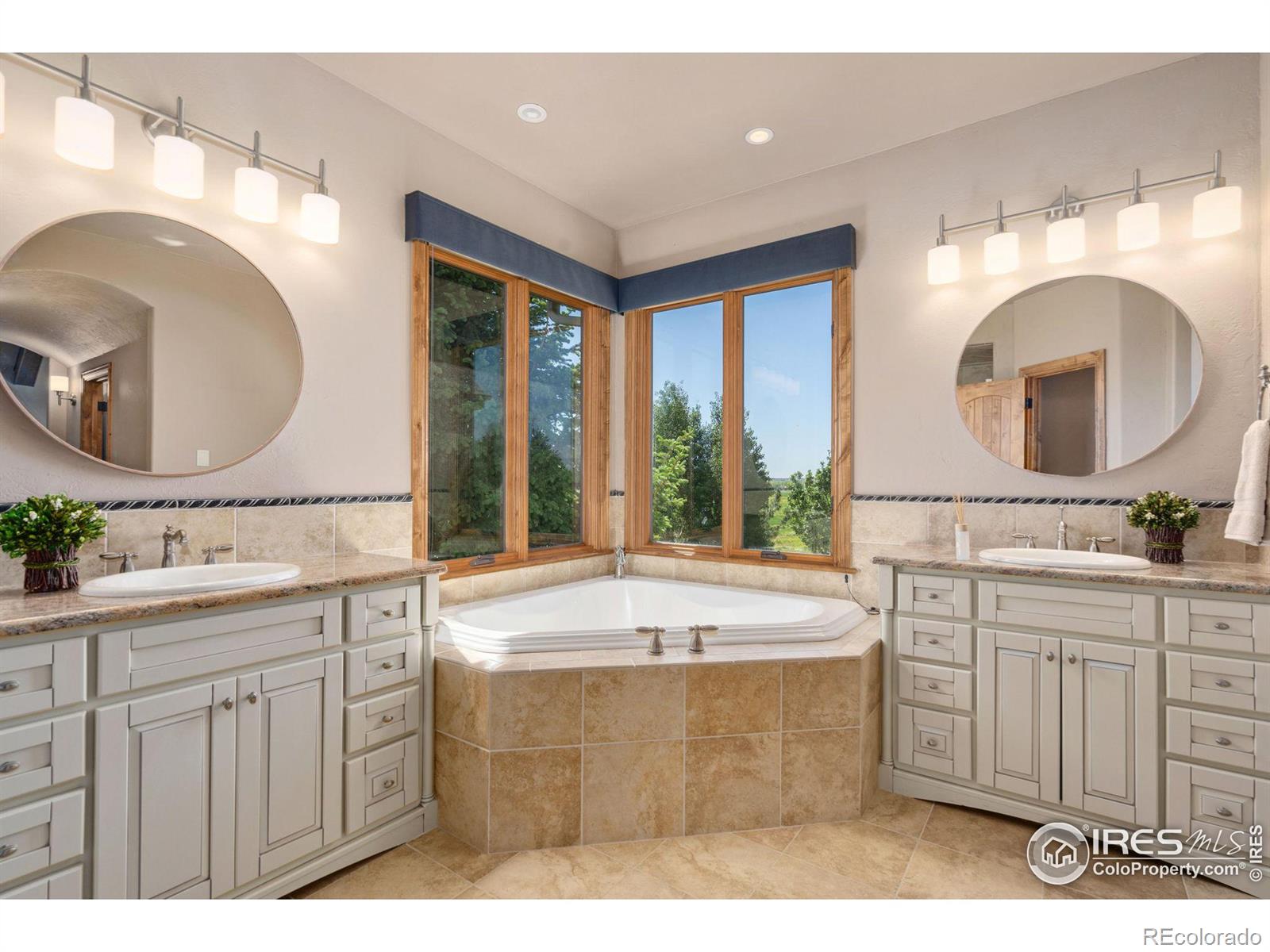 MLS Image #19 for 3615  rocky stream drive,fort collins, Colorado