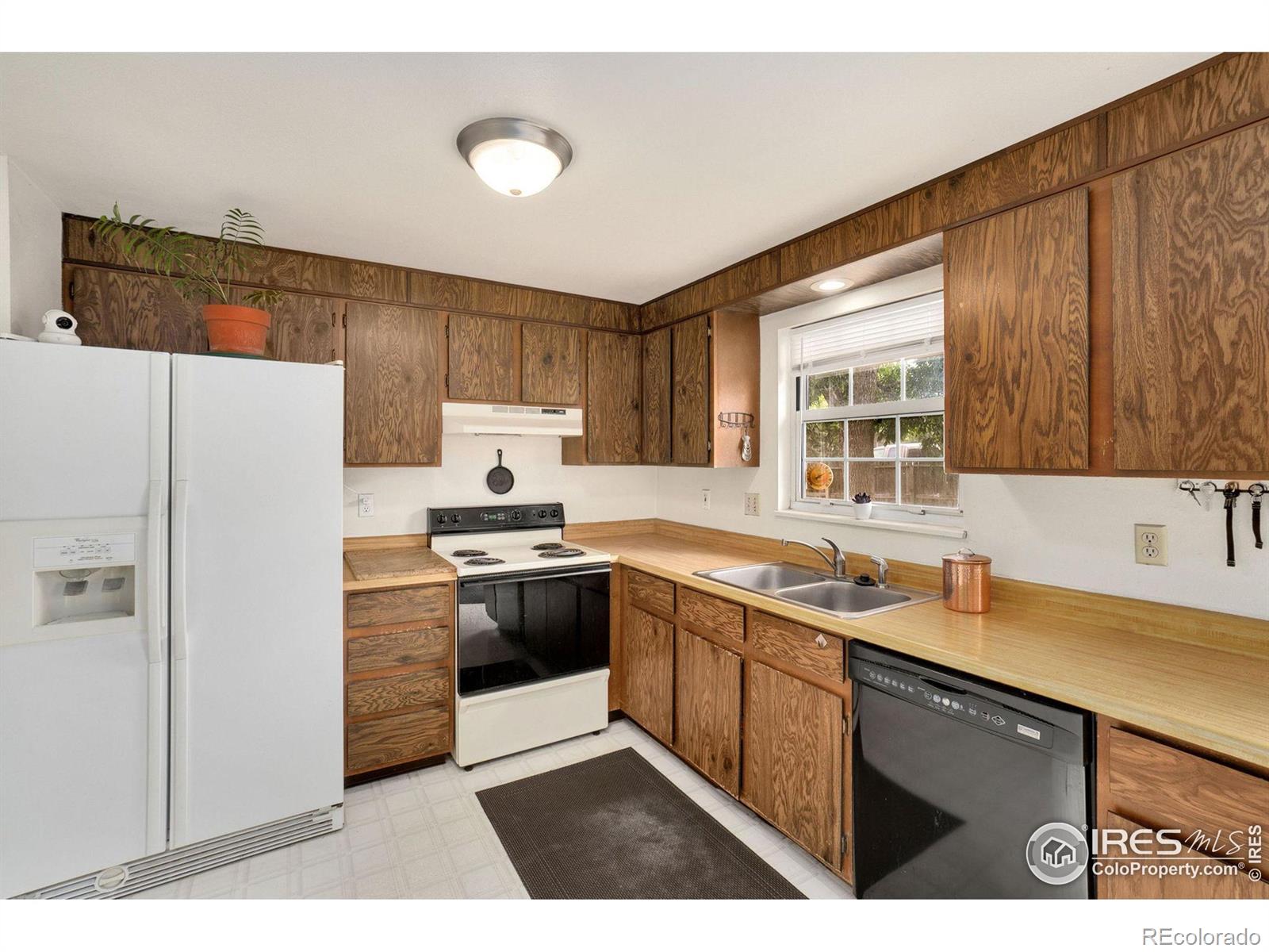 MLS Image #6 for 301 e 50th street,loveland, Colorado